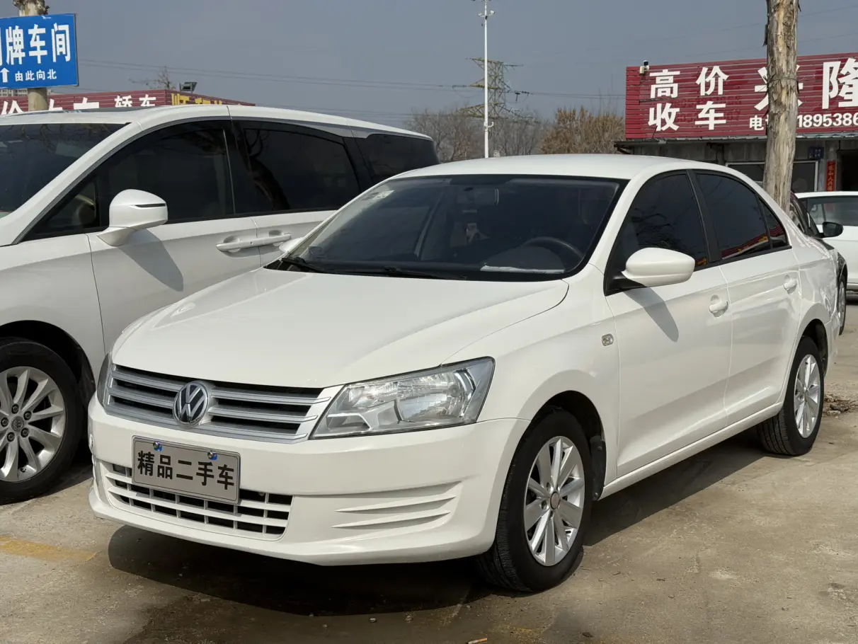 Volkswagen Santana  из Китая