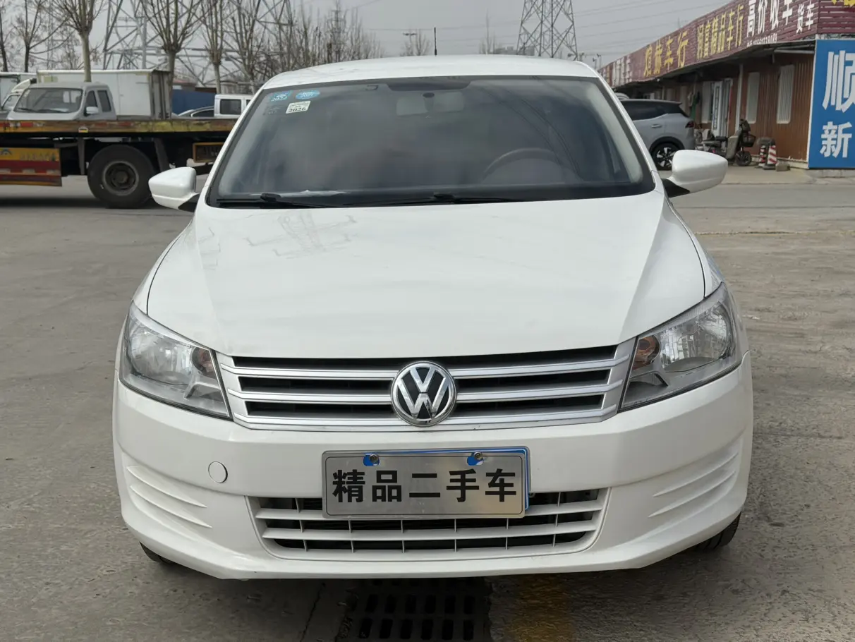 Volkswagen Santana  из Китая