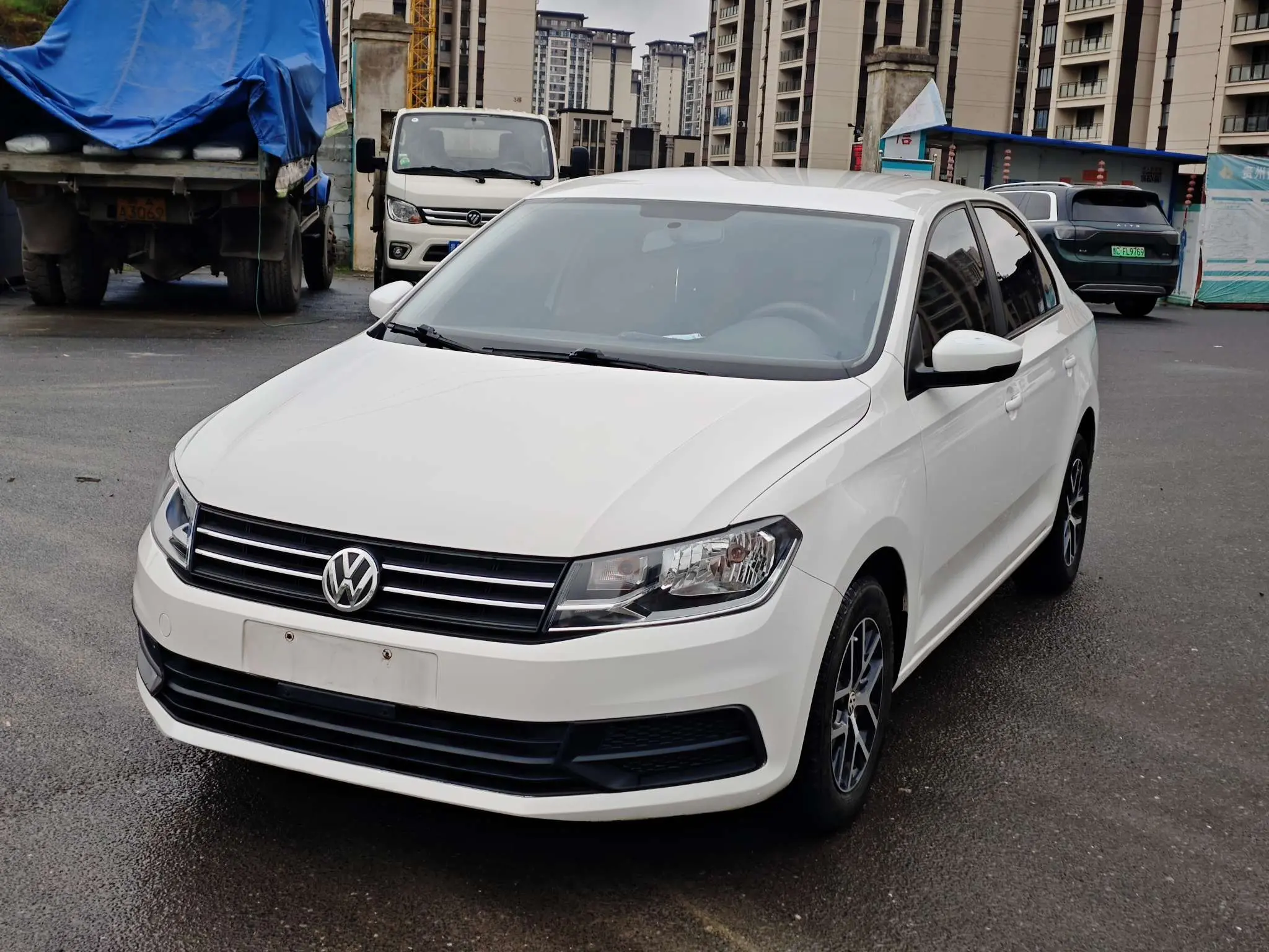 Volkswagen Santana  из Китая