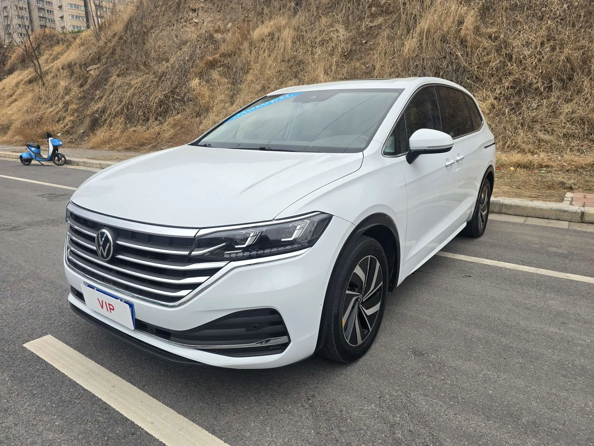 Volkswagen Weiran  из Китая