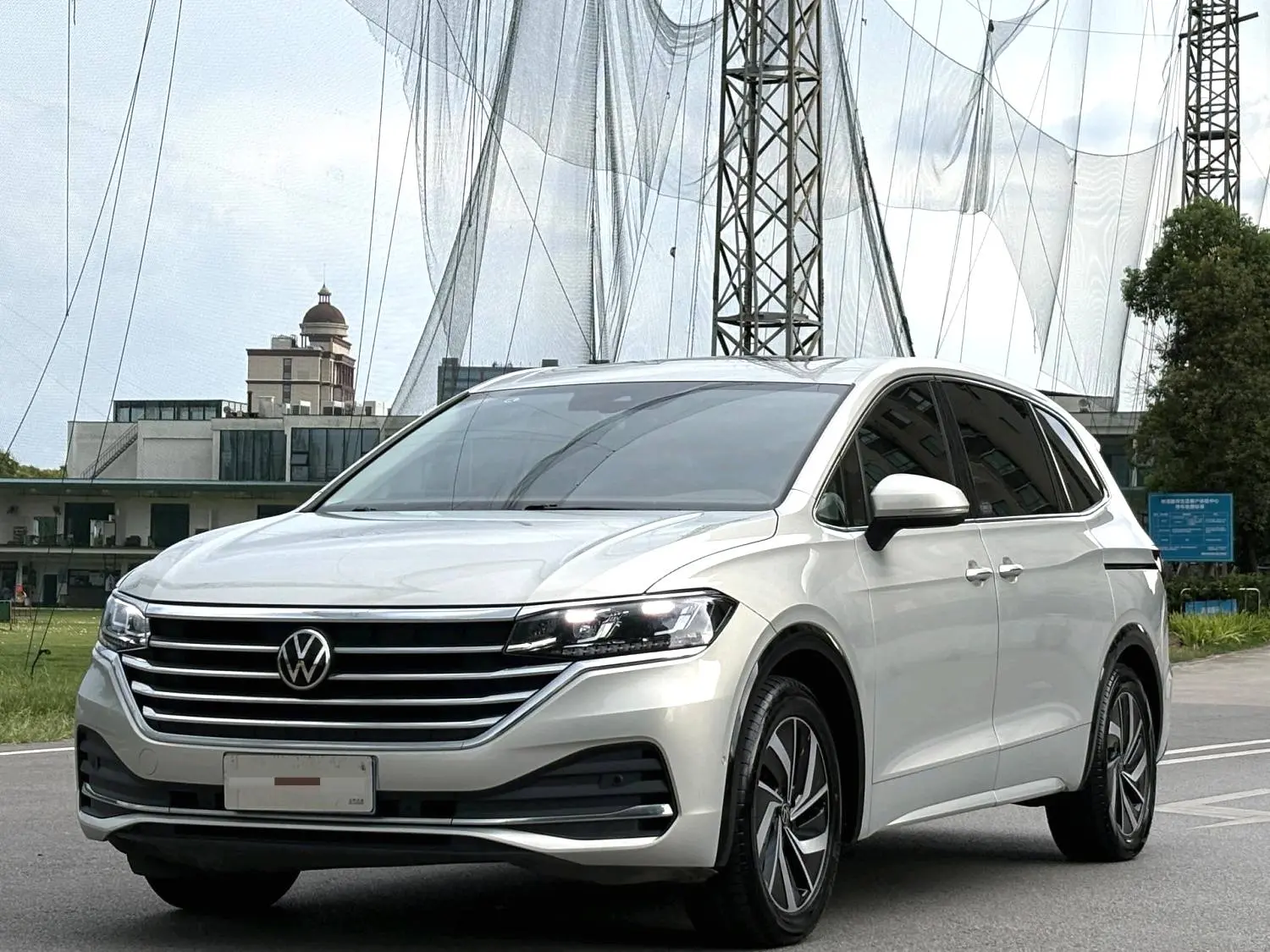 Volkswagen Weiran  из Китая