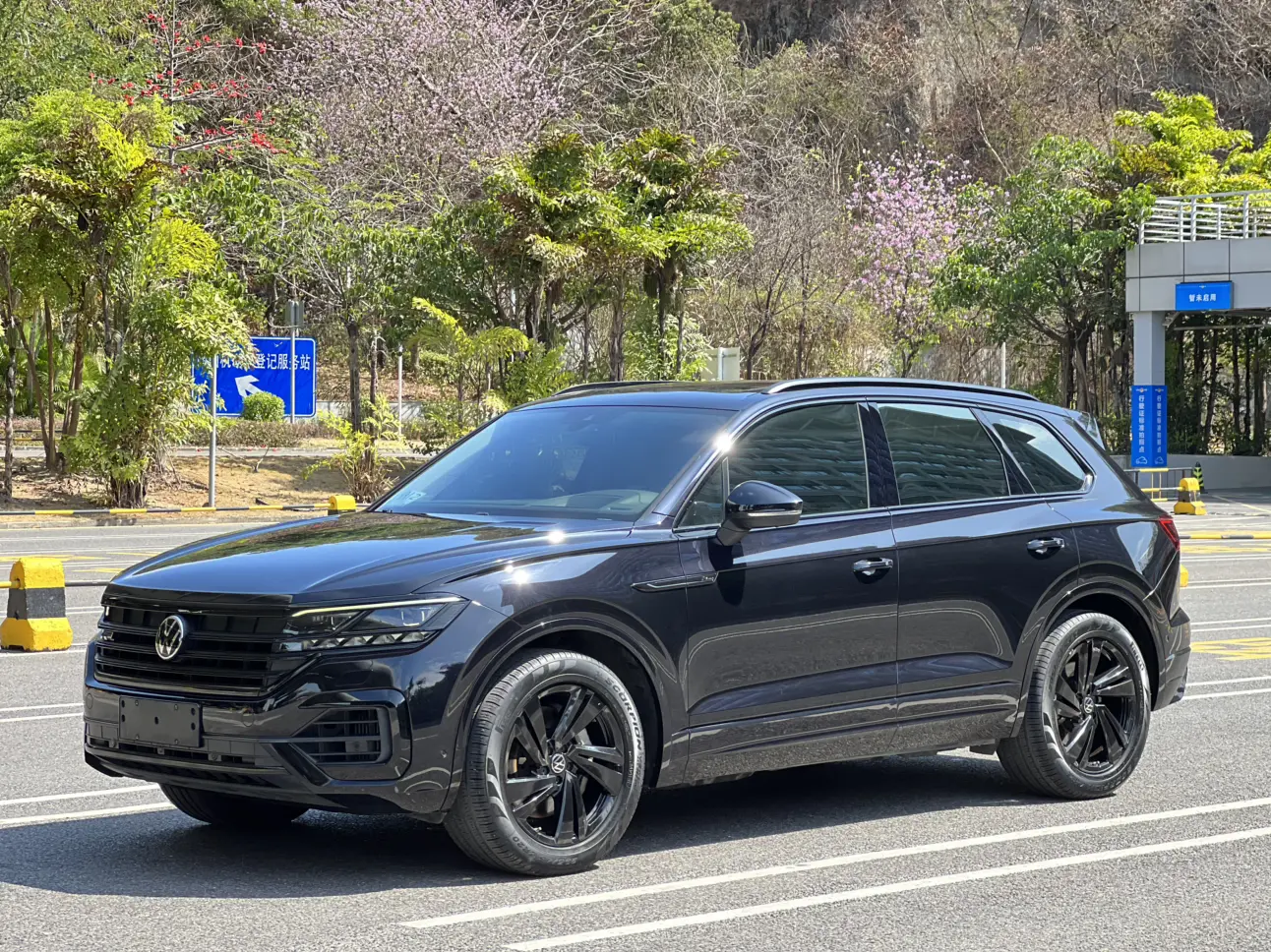 Volkswagen Touareg  из Китая