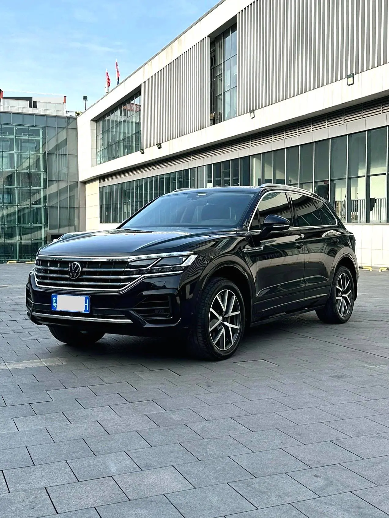 Volkswagen Touareg  из Китая