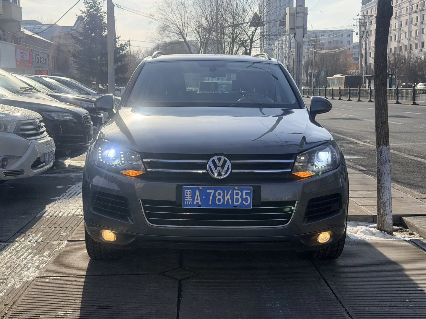 Volkswagen Touareg  из Китая