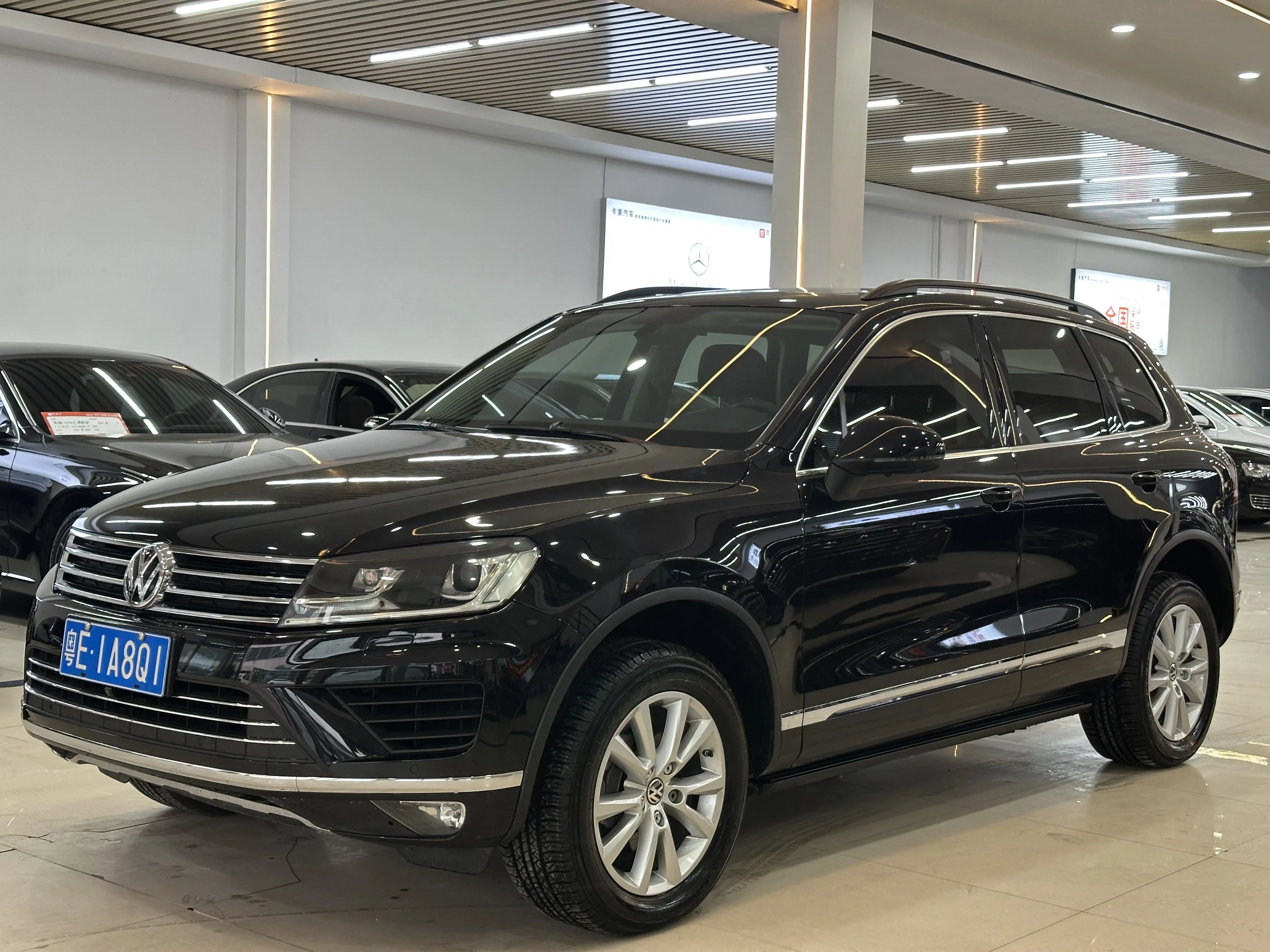 Volkswagen Touareg  из Китая