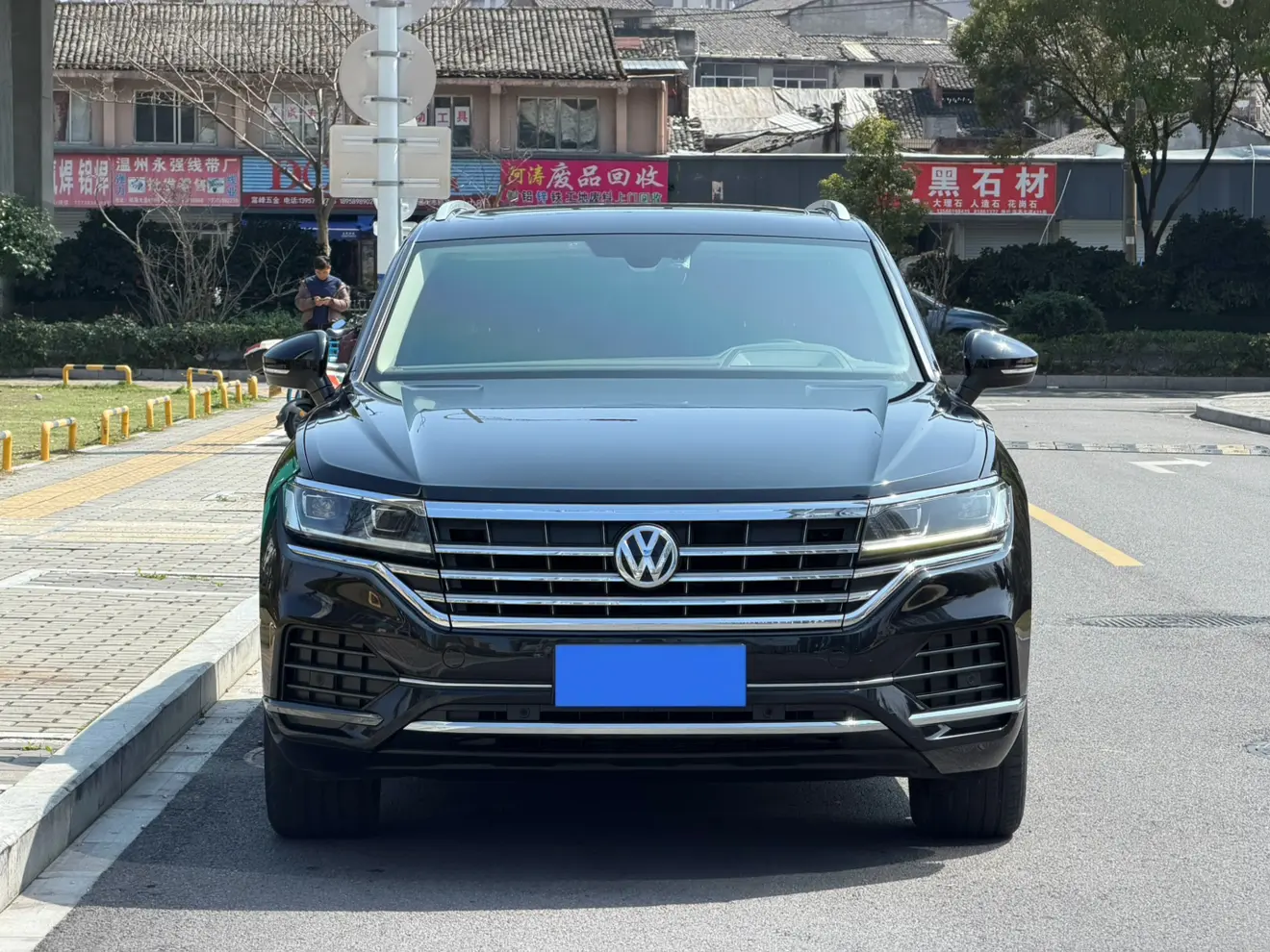 Volkswagen Touareg  из Китая