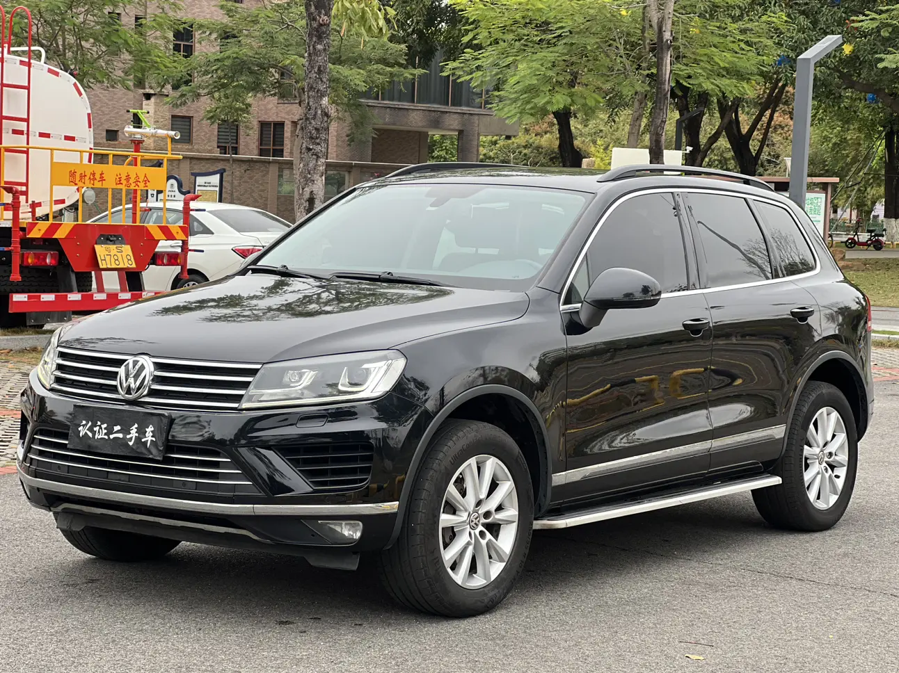 Volkswagen Touareg  из Китая