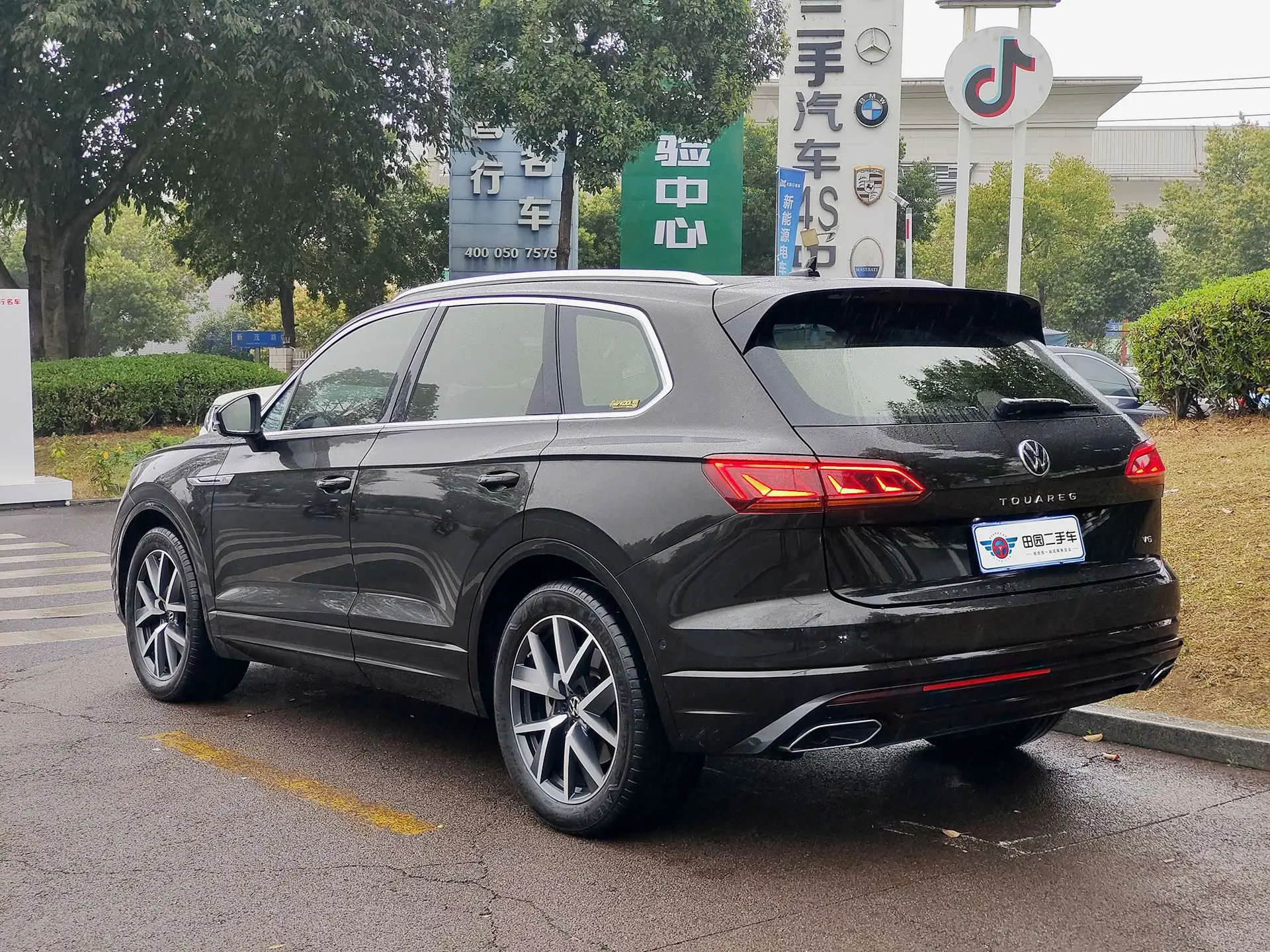 Volkswagen Touareg  из Китая
