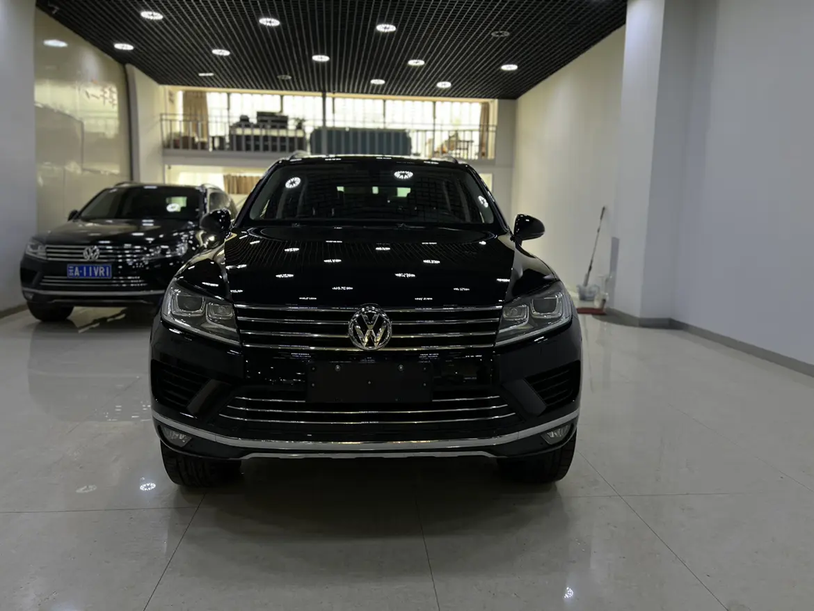 Volkswagen Touareg  из Китая