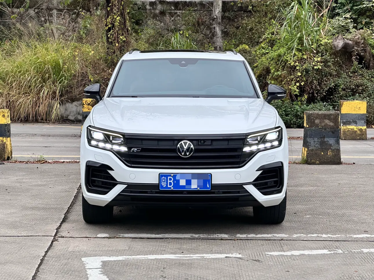 Volkswagen Touareg  из Китая