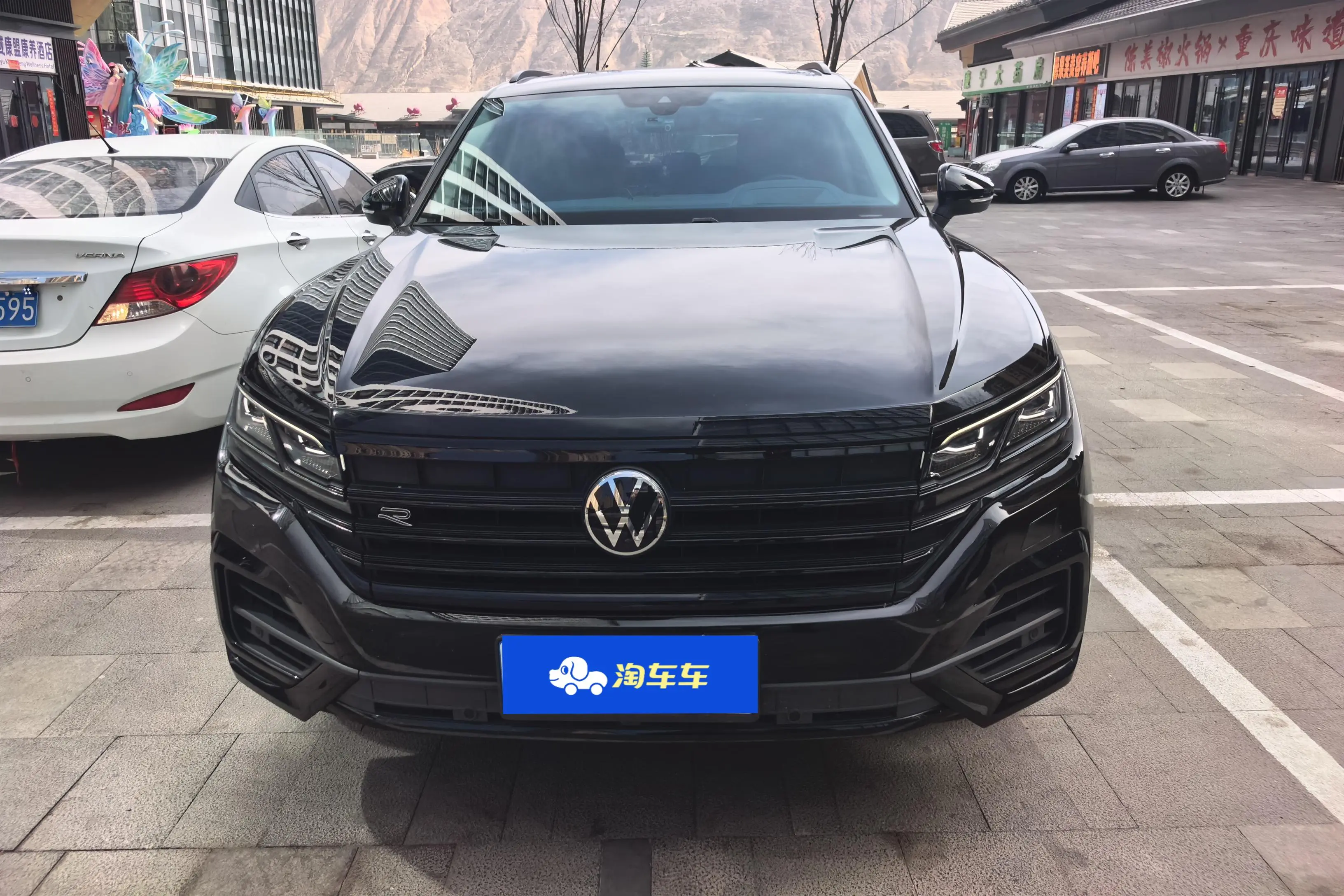 Volkswagen Touareg  из Китая