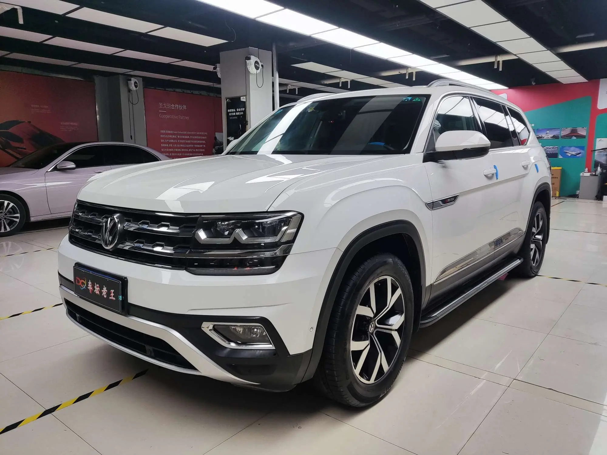 Volkswagen Teramont  из Китая