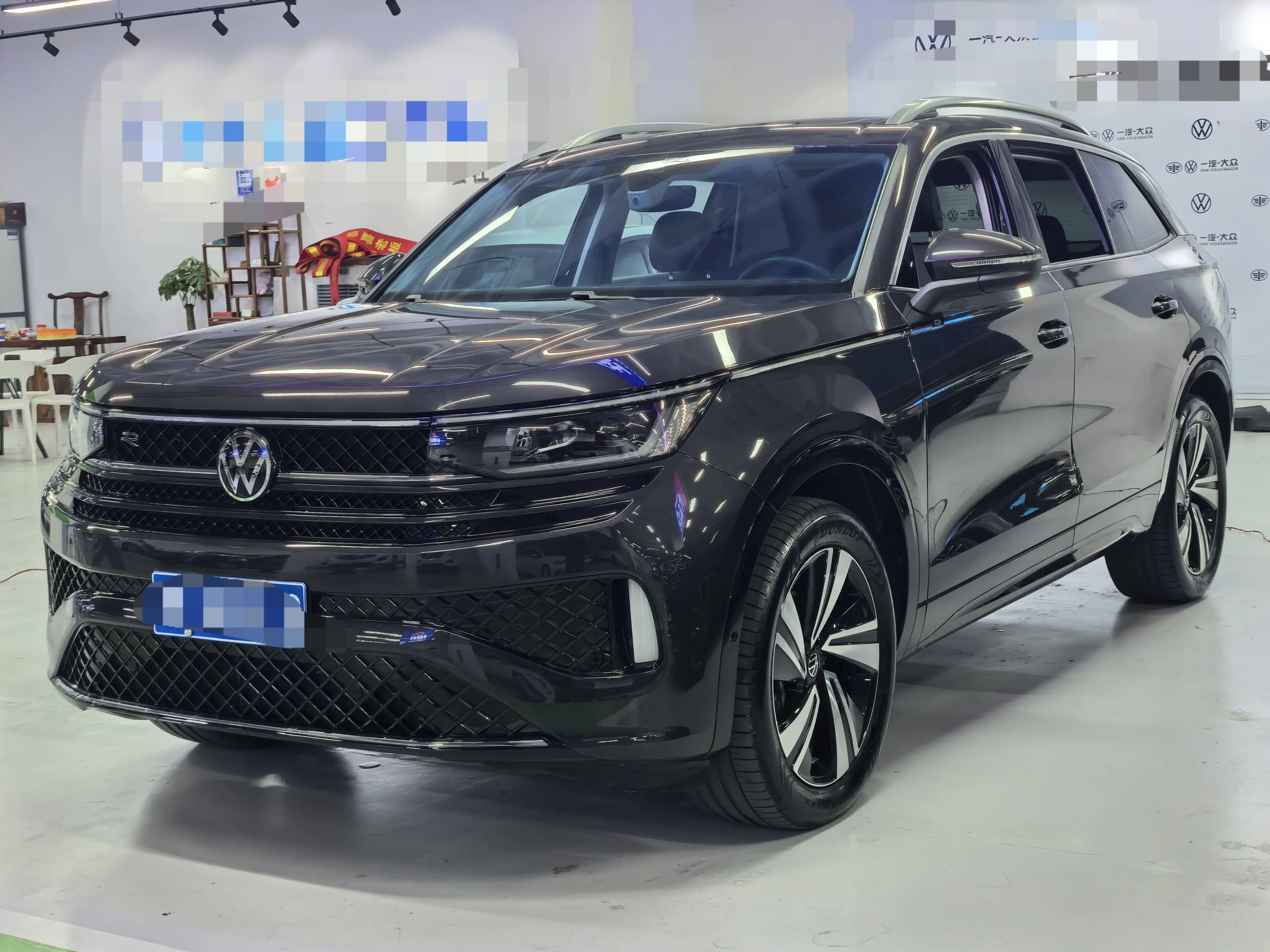 Volkswagen Patrol  из Китая