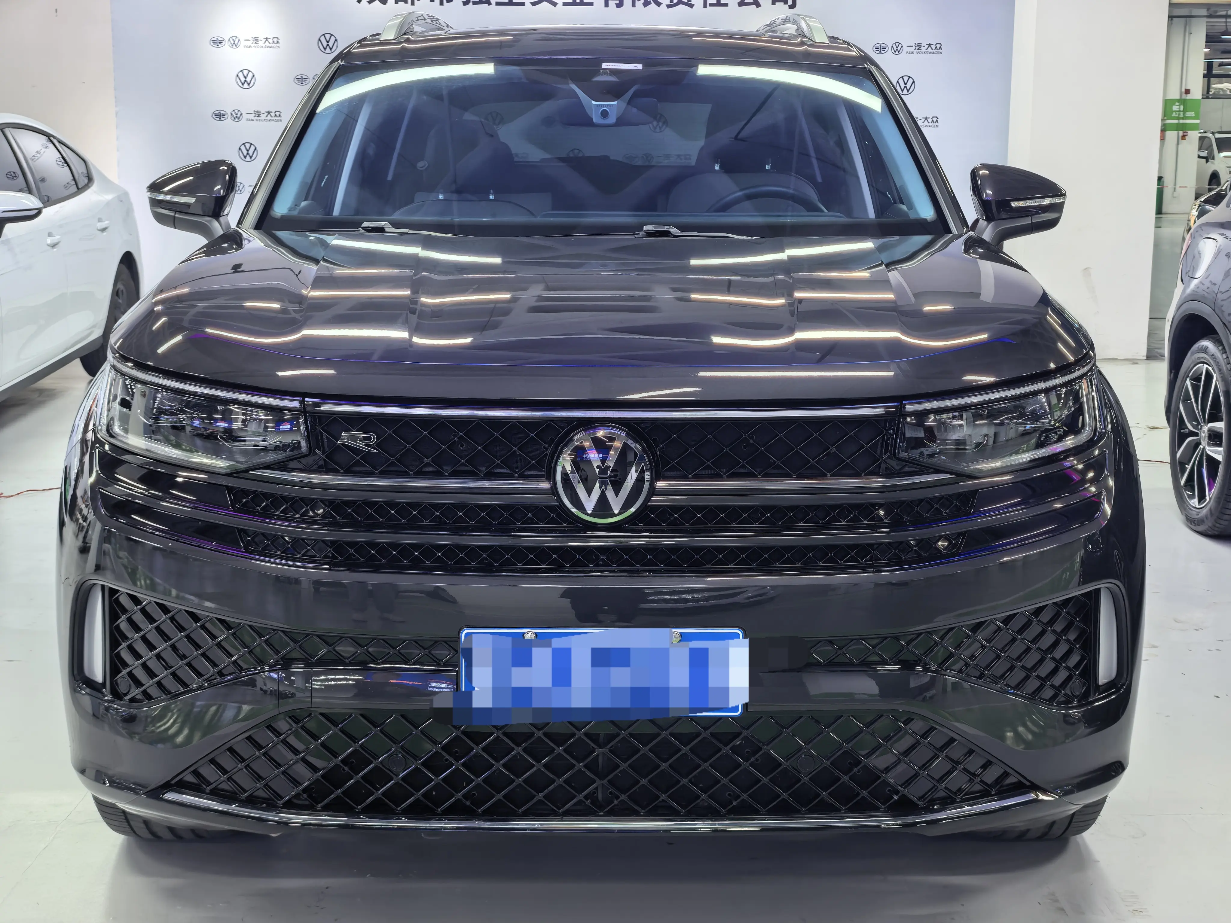 Volkswagen Patrol  из Китая