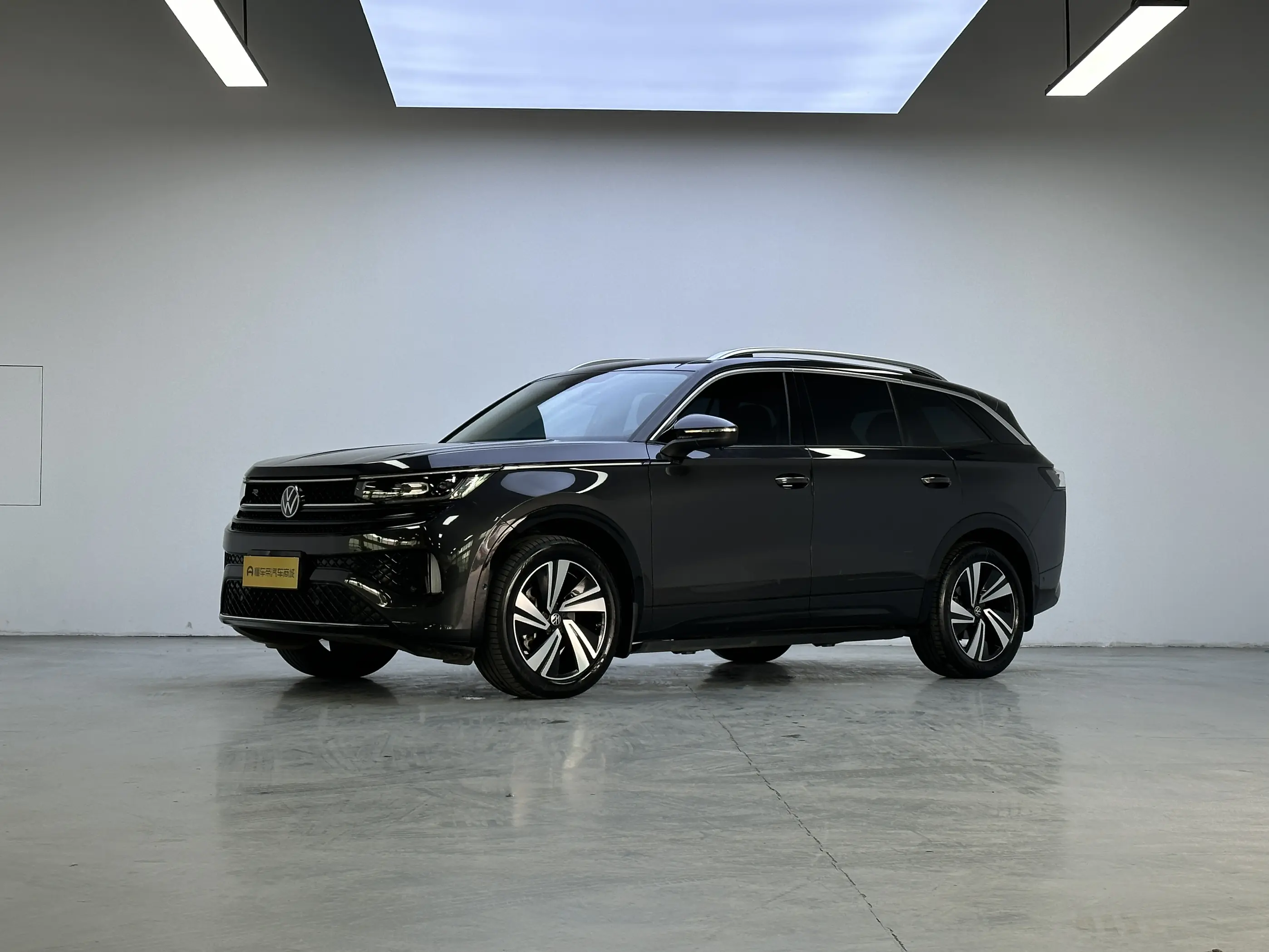 Volkswagen Patrol  из Китая