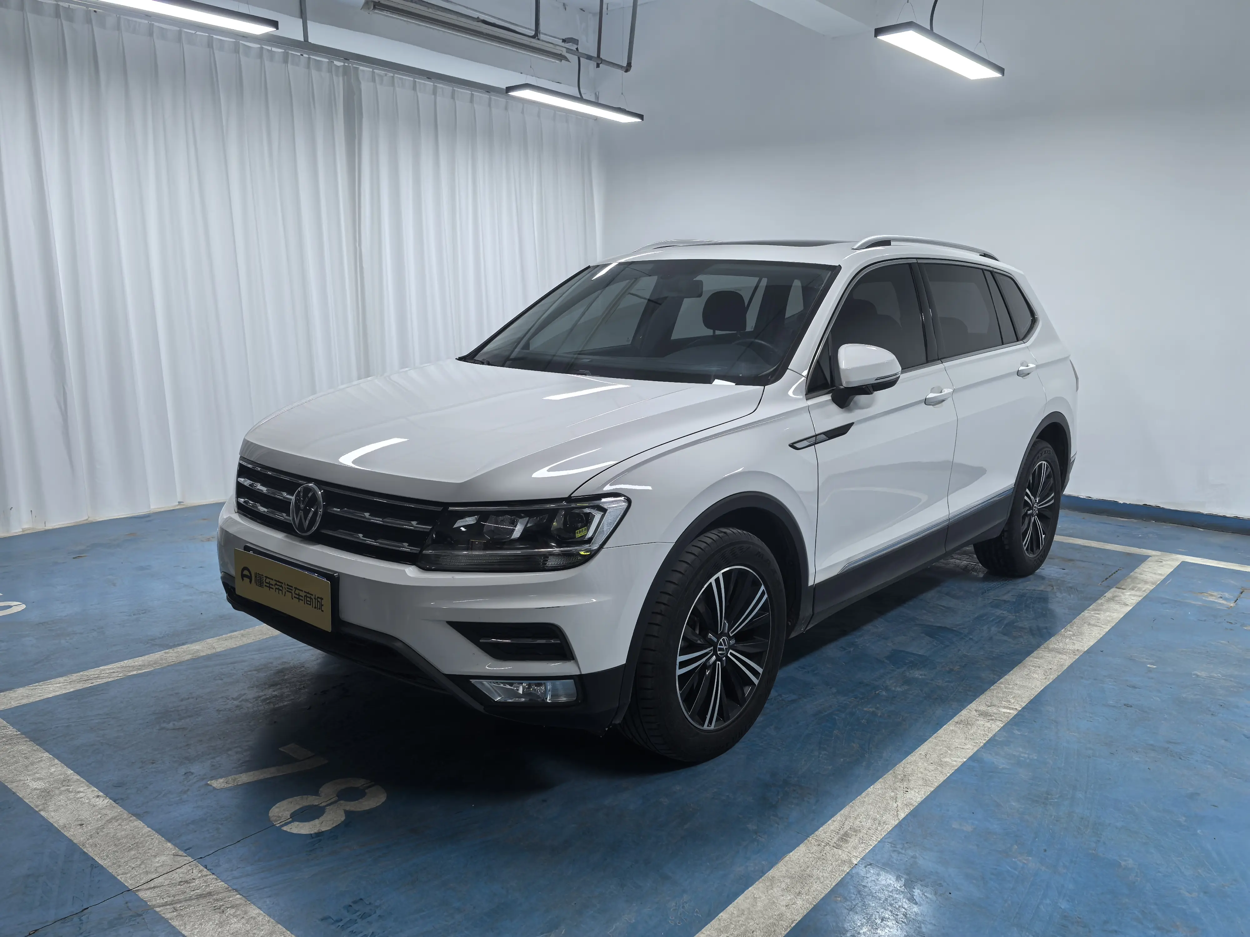 Volkswagen Tiguan L  из Китая