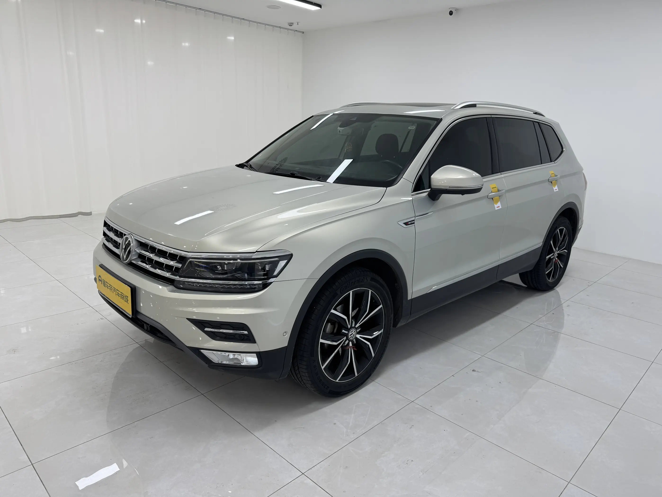 Volkswagen Tiguan L  из Китая