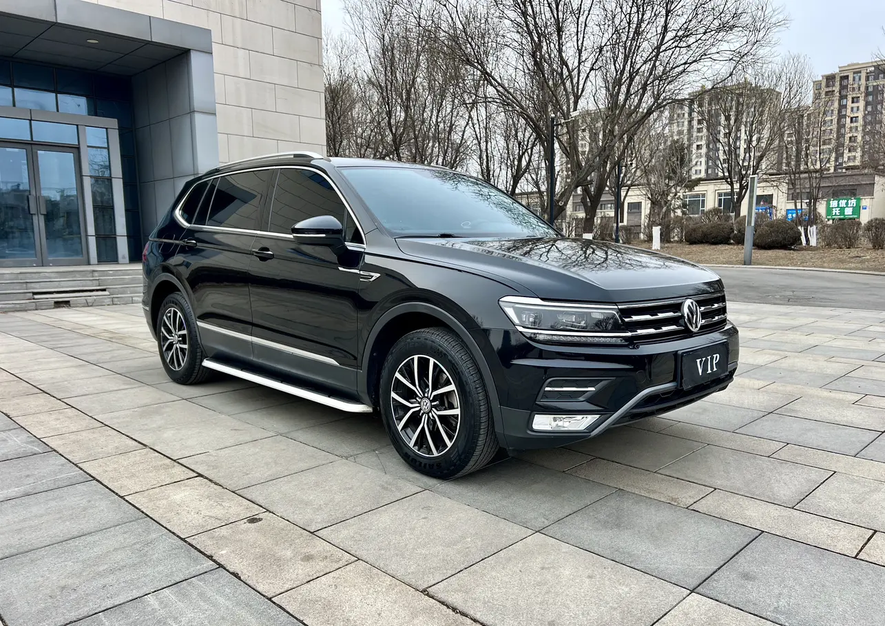 Volkswagen Tiguan L  из Китая