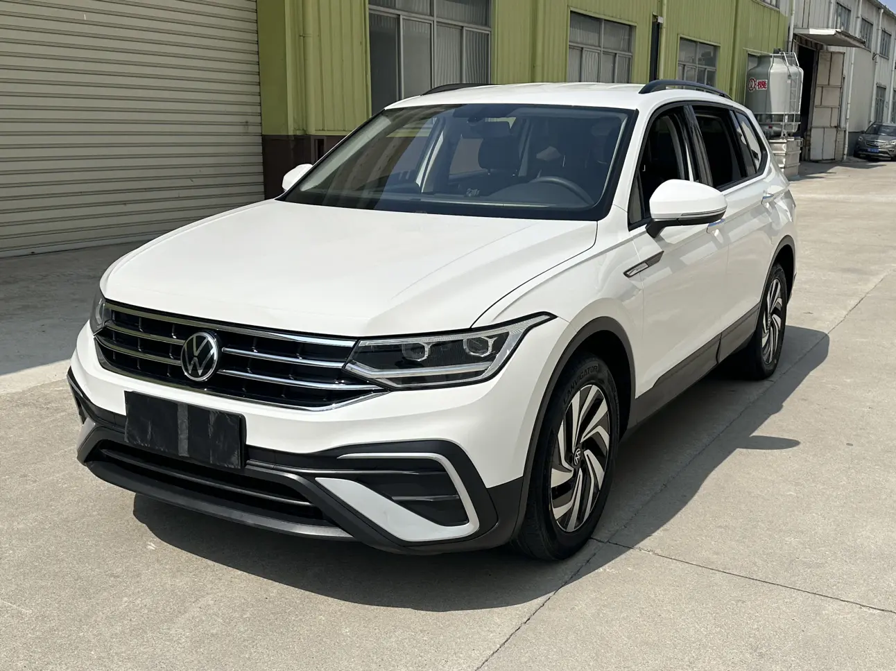 Volkswagen Tiguan L  из Китая