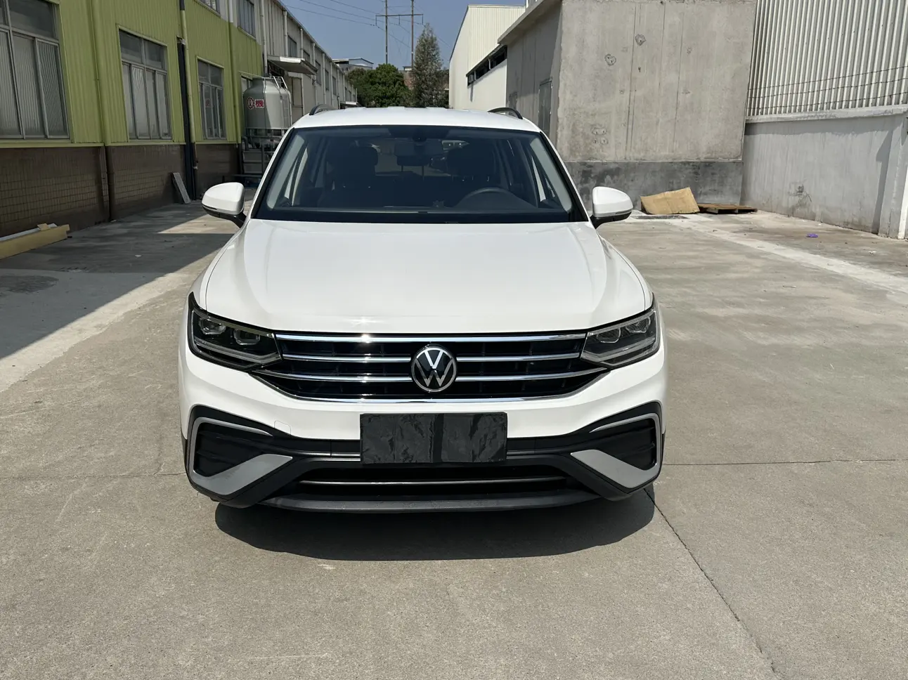 Volkswagen Tiguan L  из Китая