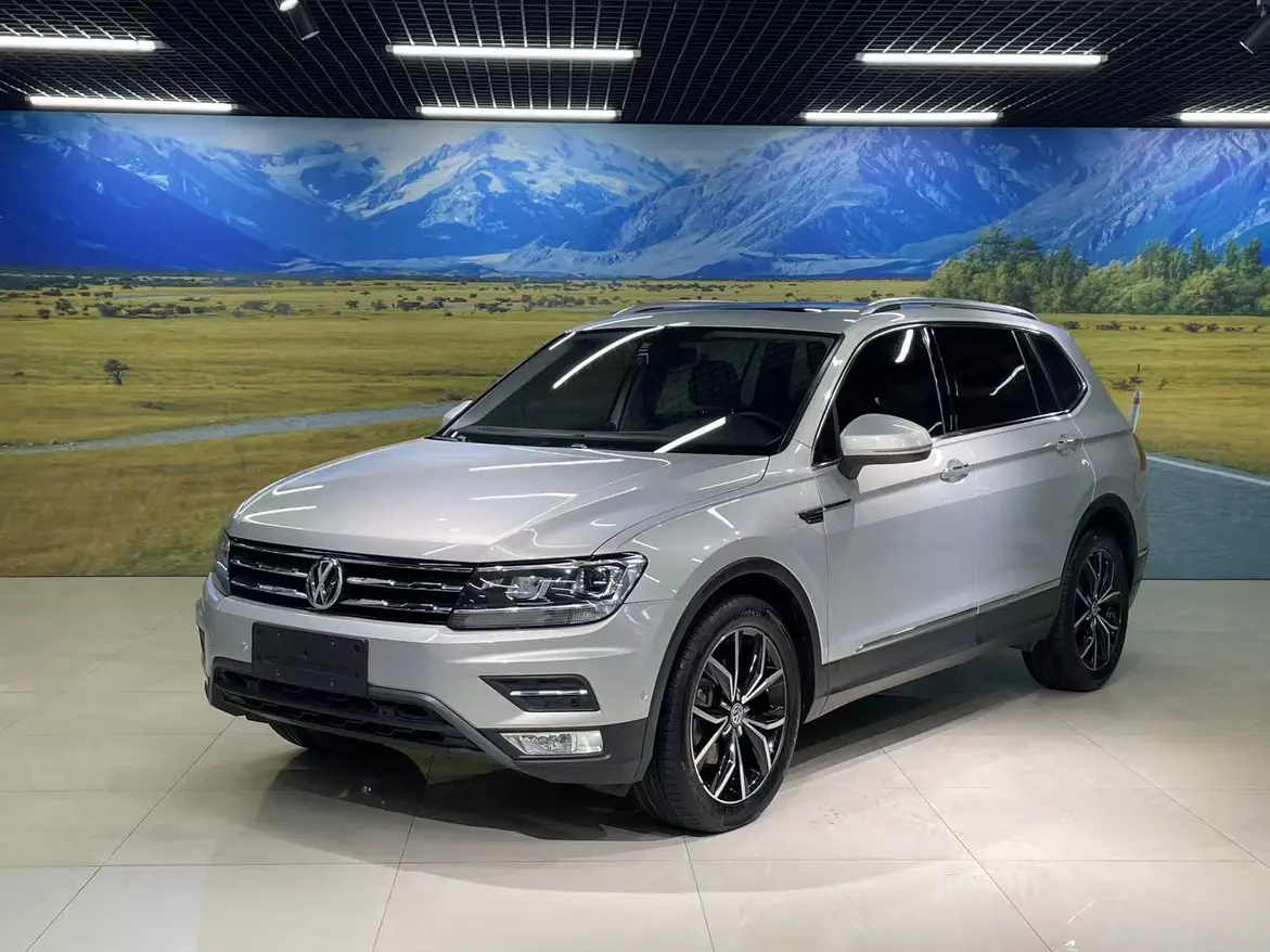 Volkswagen Tiguan L  из Китая