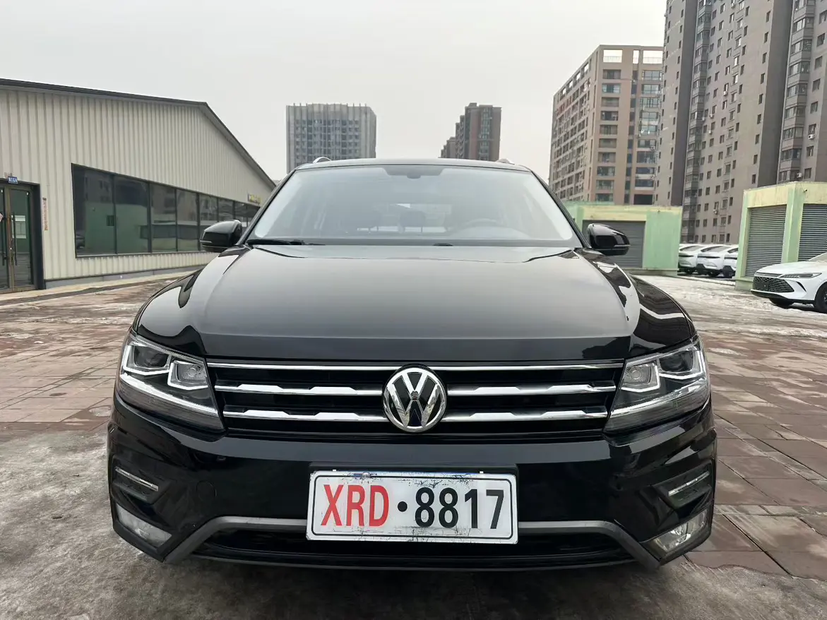 Volkswagen Tiguan L  из Китая