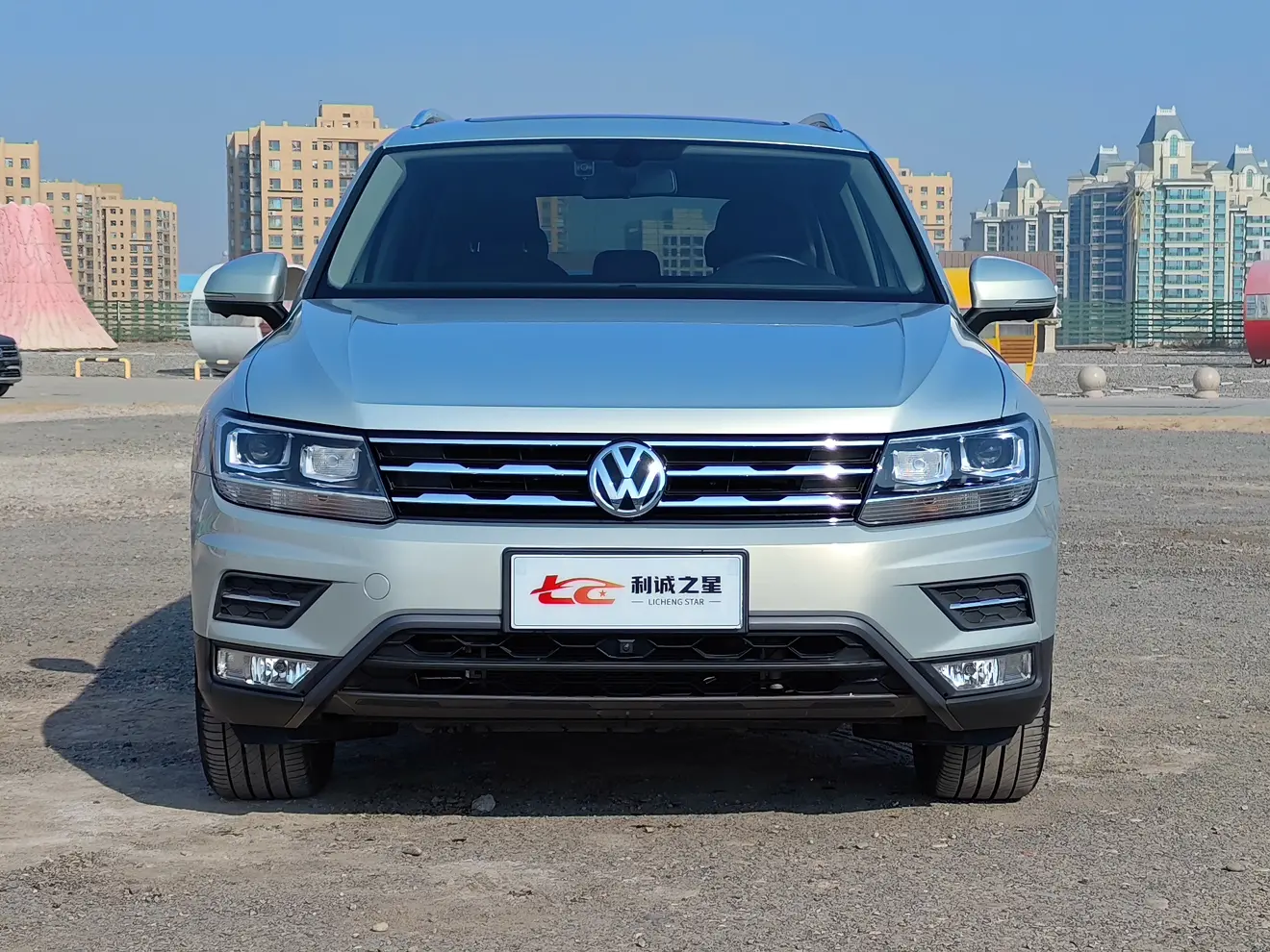 Volkswagen Tiguan L  из Китая