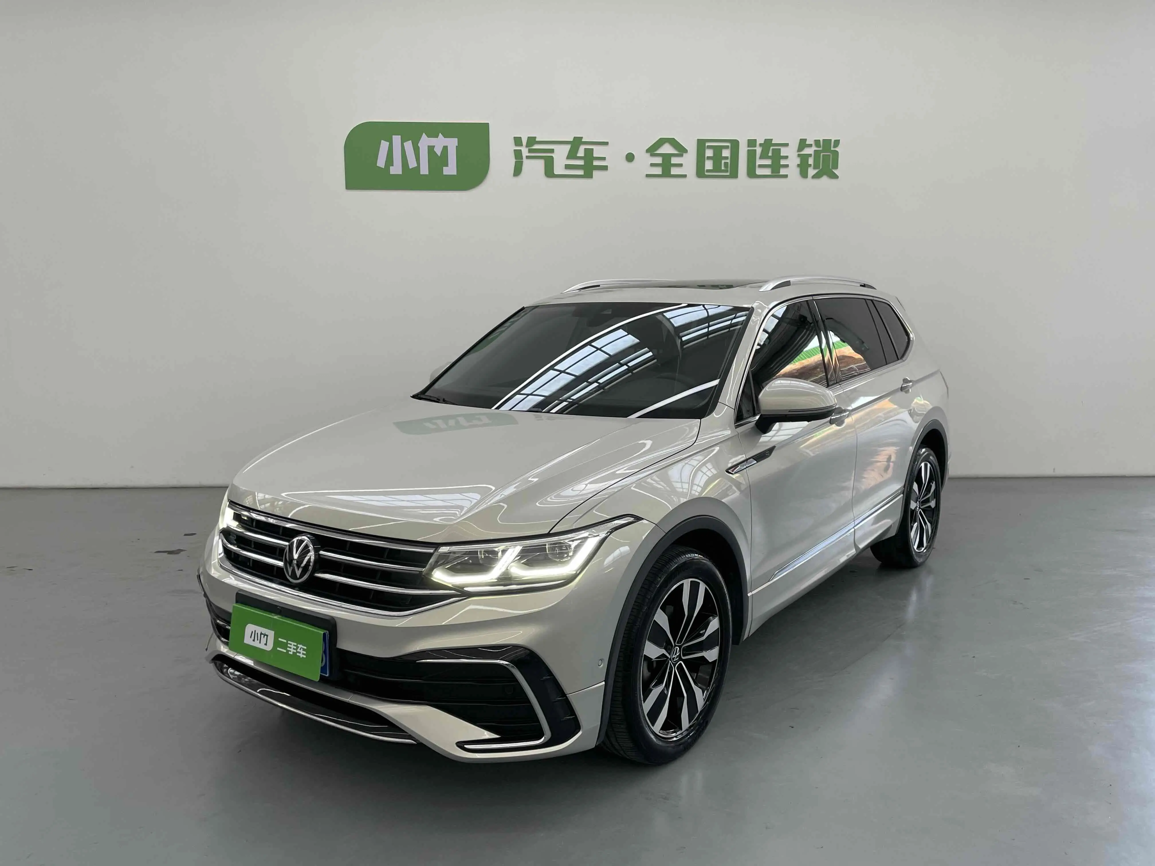 Volkswagen Tiguan L  из Китая