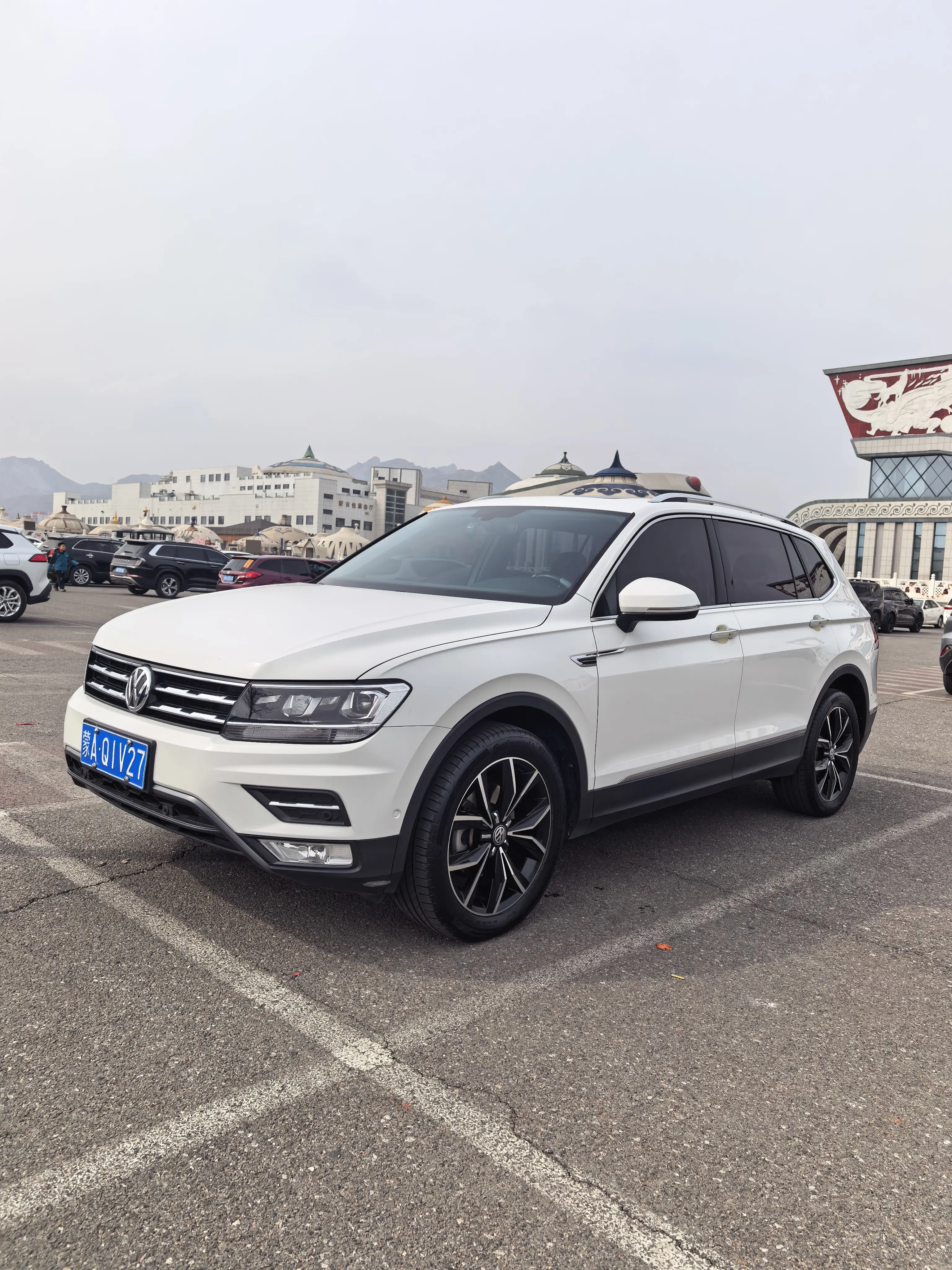 Volkswagen Tiguan L  из Китая