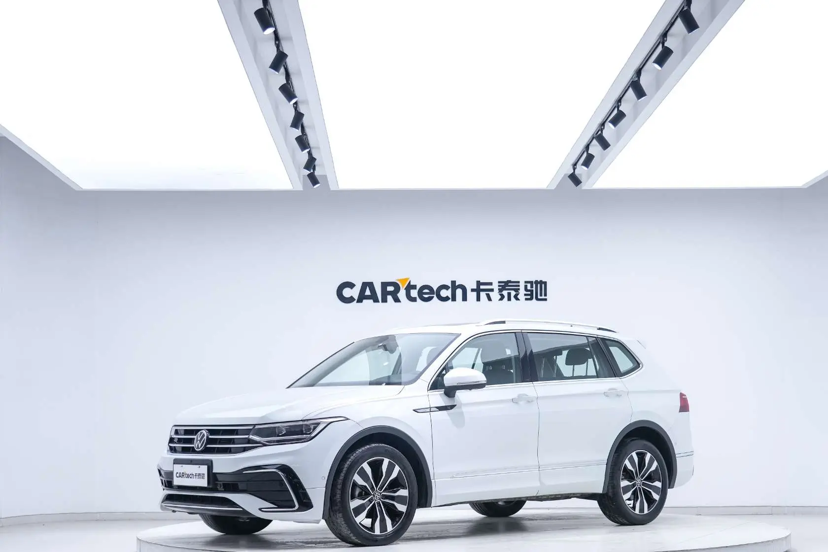 Volkswagen Tiguan L  из Китая