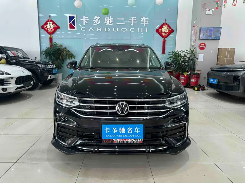 Volkswagen Tiguan L  из Китая