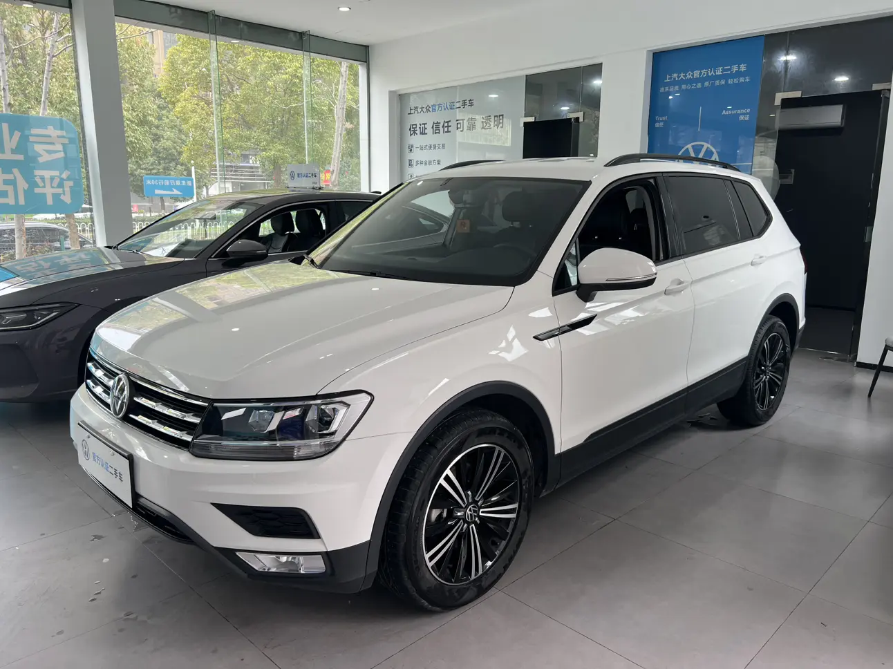 Volkswagen Tiguan L  из Китая