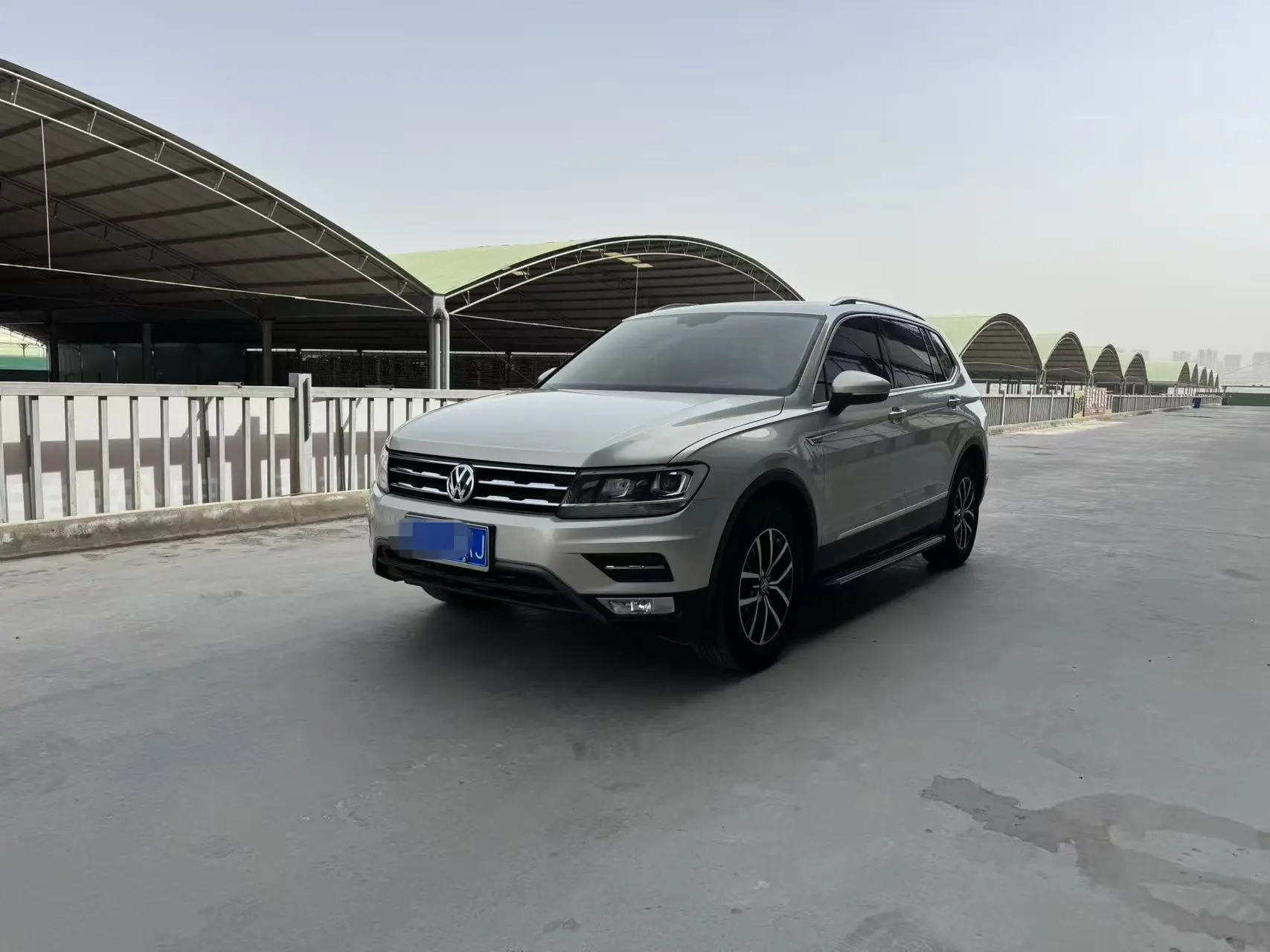 Volkswagen Tiguan L  из Китая