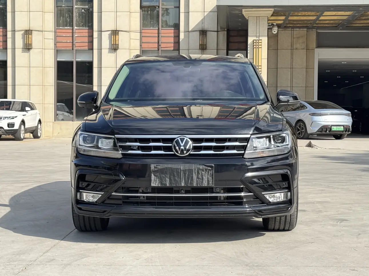 Volkswagen Tiguan L  из Китая