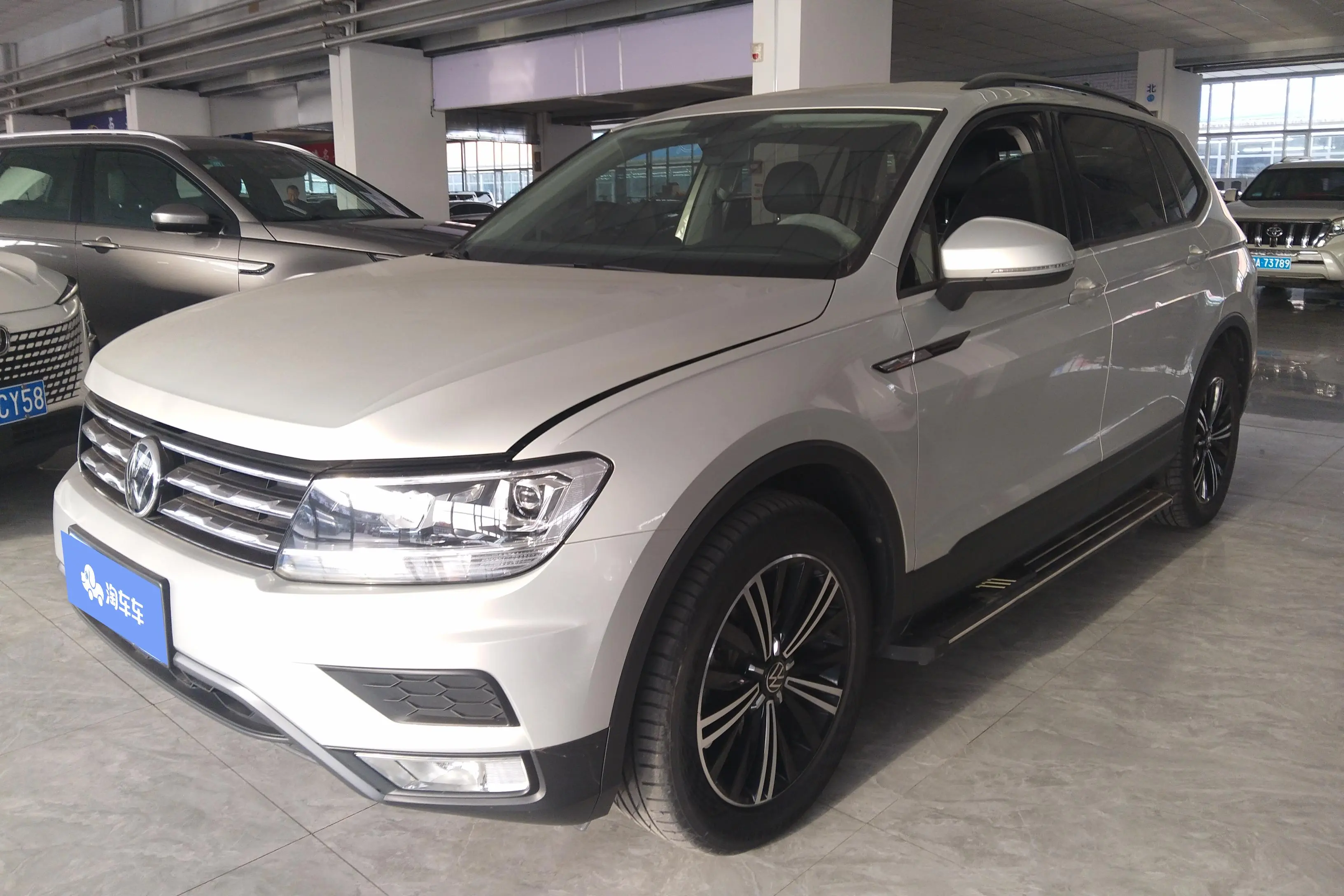 Volkswagen Tiguan L  из Китая