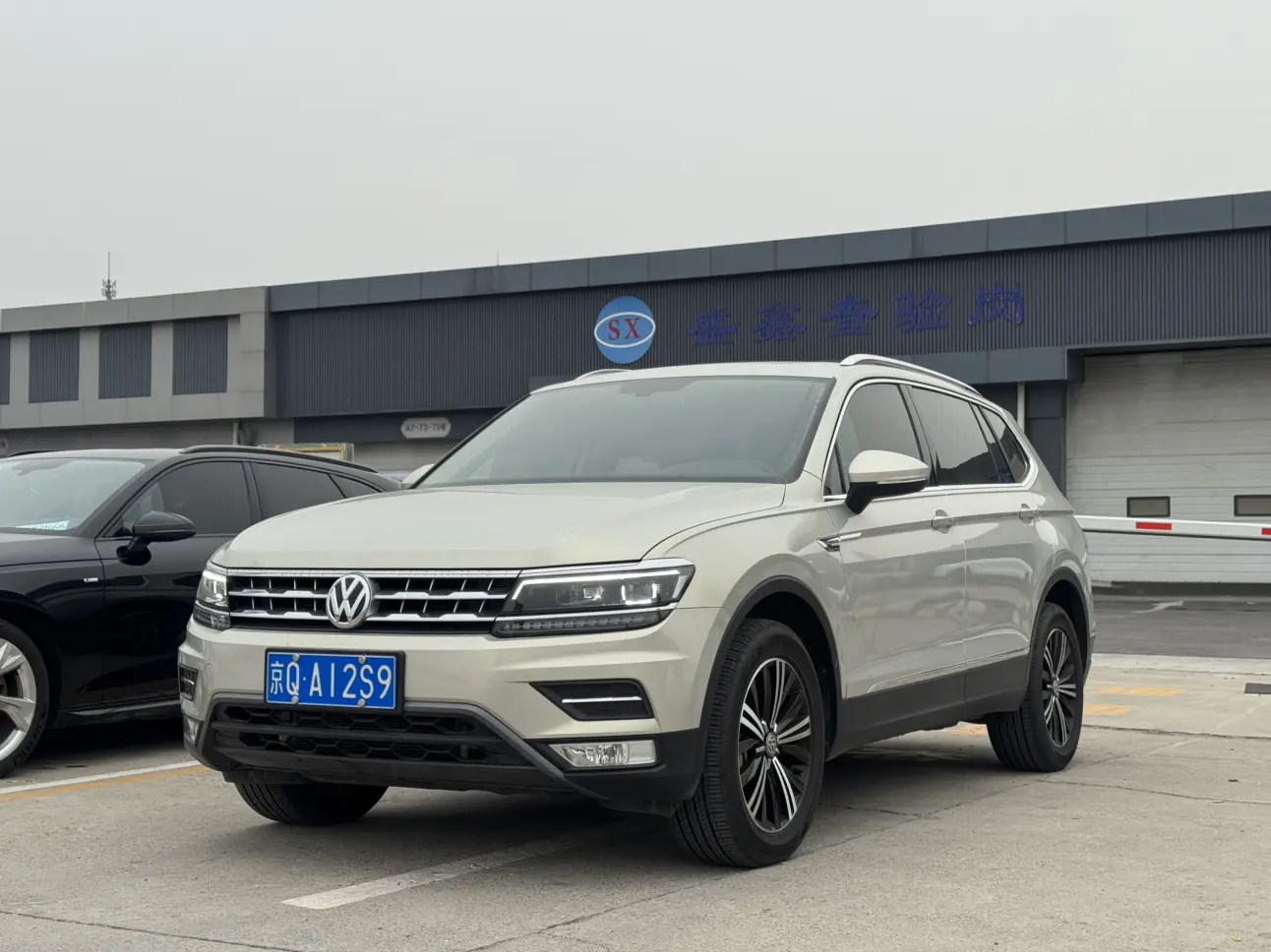 Volkswagen Tiguan L  из Китая