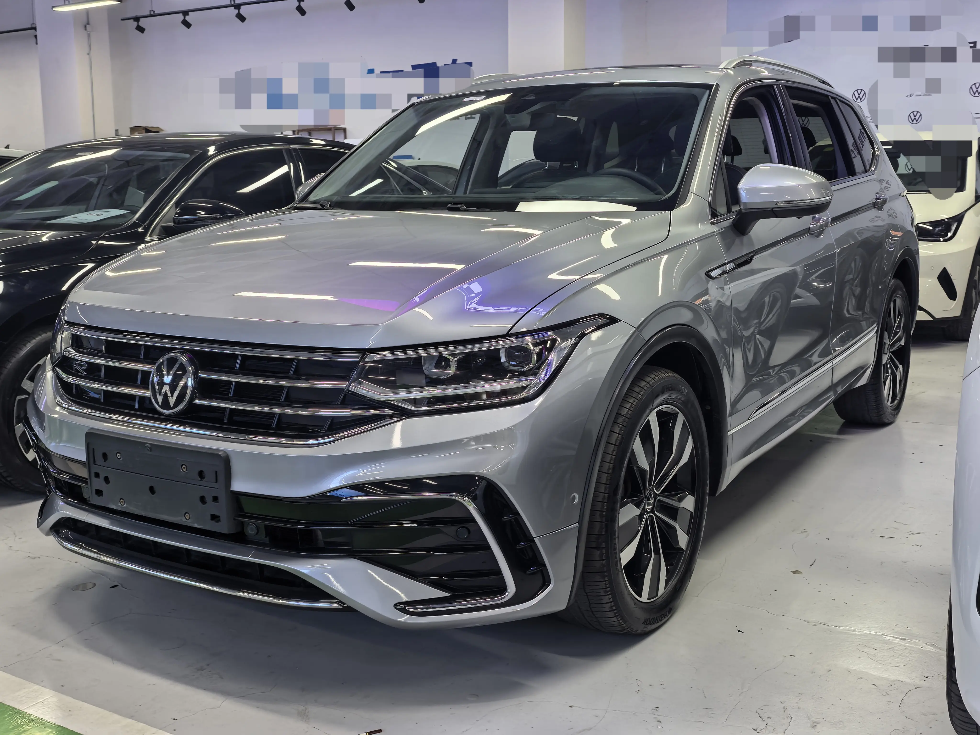 Volkswagen Tiguan L  из Китая