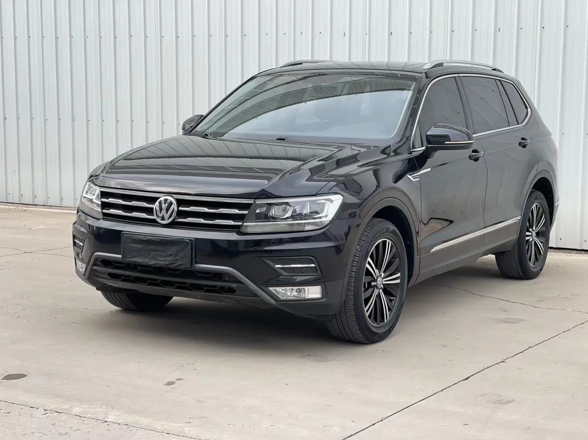 Volkswagen Tiguan L  из Китая
