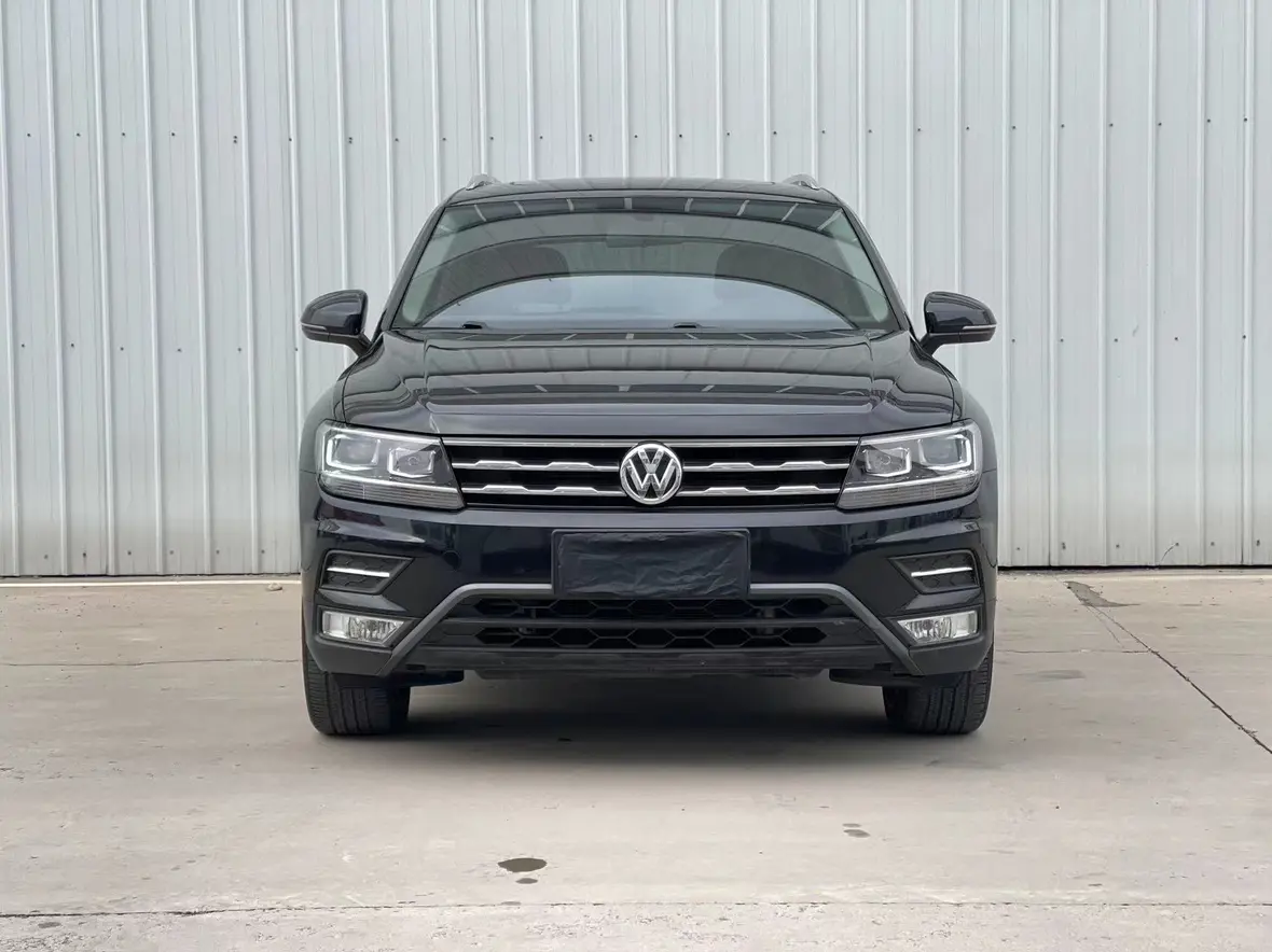 Volkswagen Tiguan L  из Китая