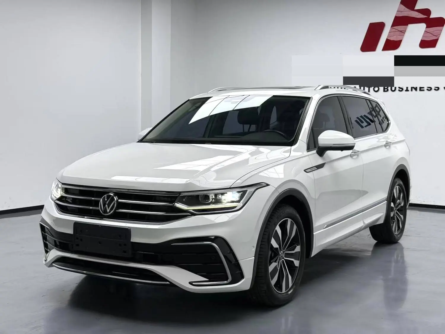 Volkswagen Tiguan L  из Китая