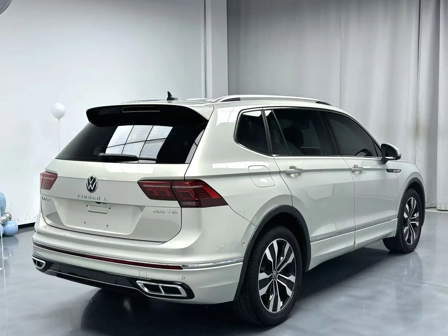 Volkswagen Tiguan L  из Китая