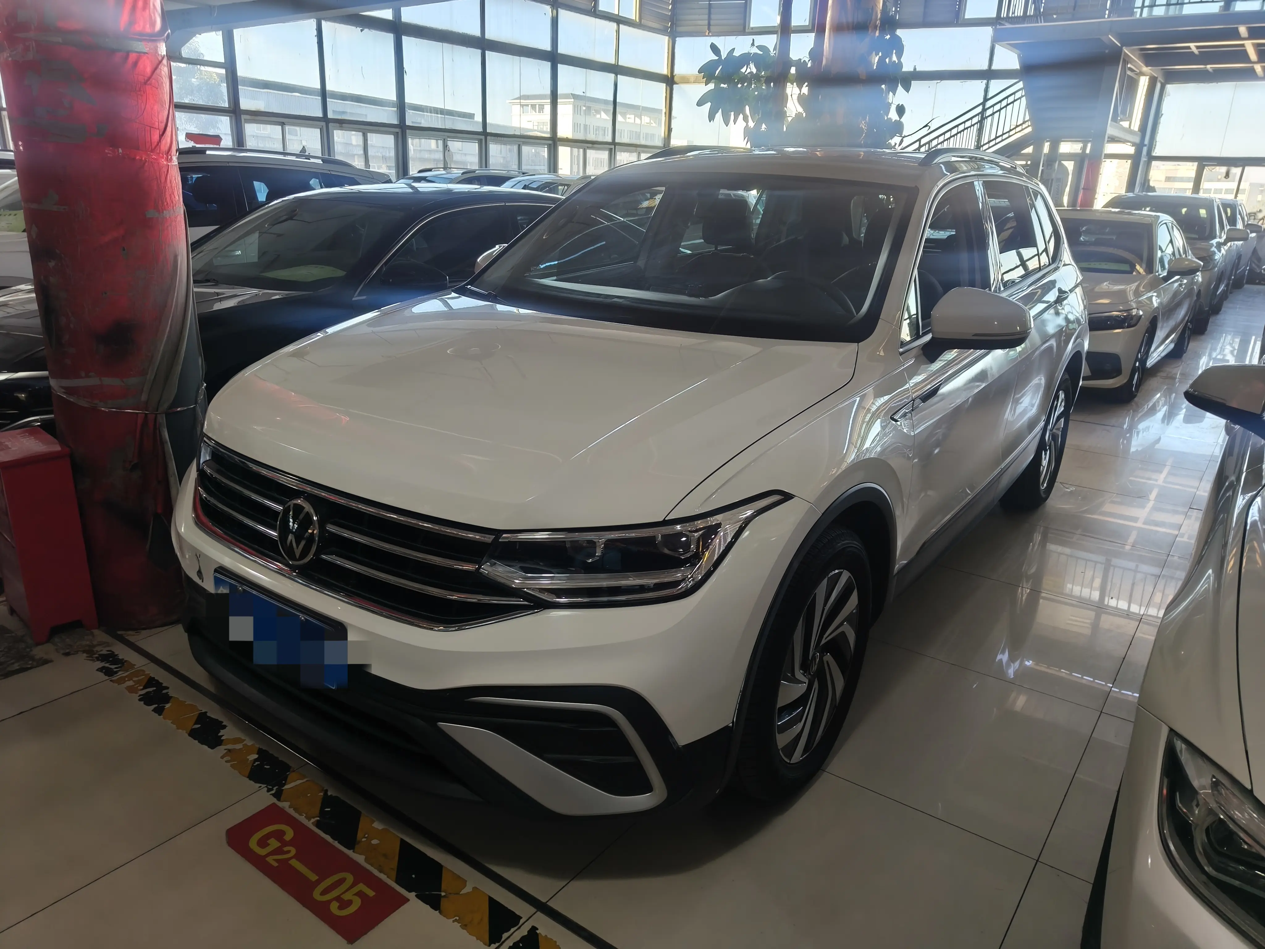 Volkswagen Tiguan L  из Китая