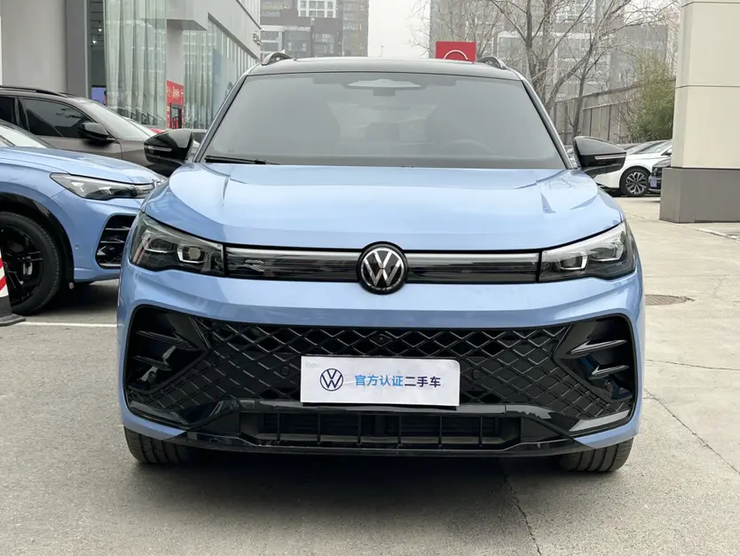 Volkswagen Tiguan L  из Китая