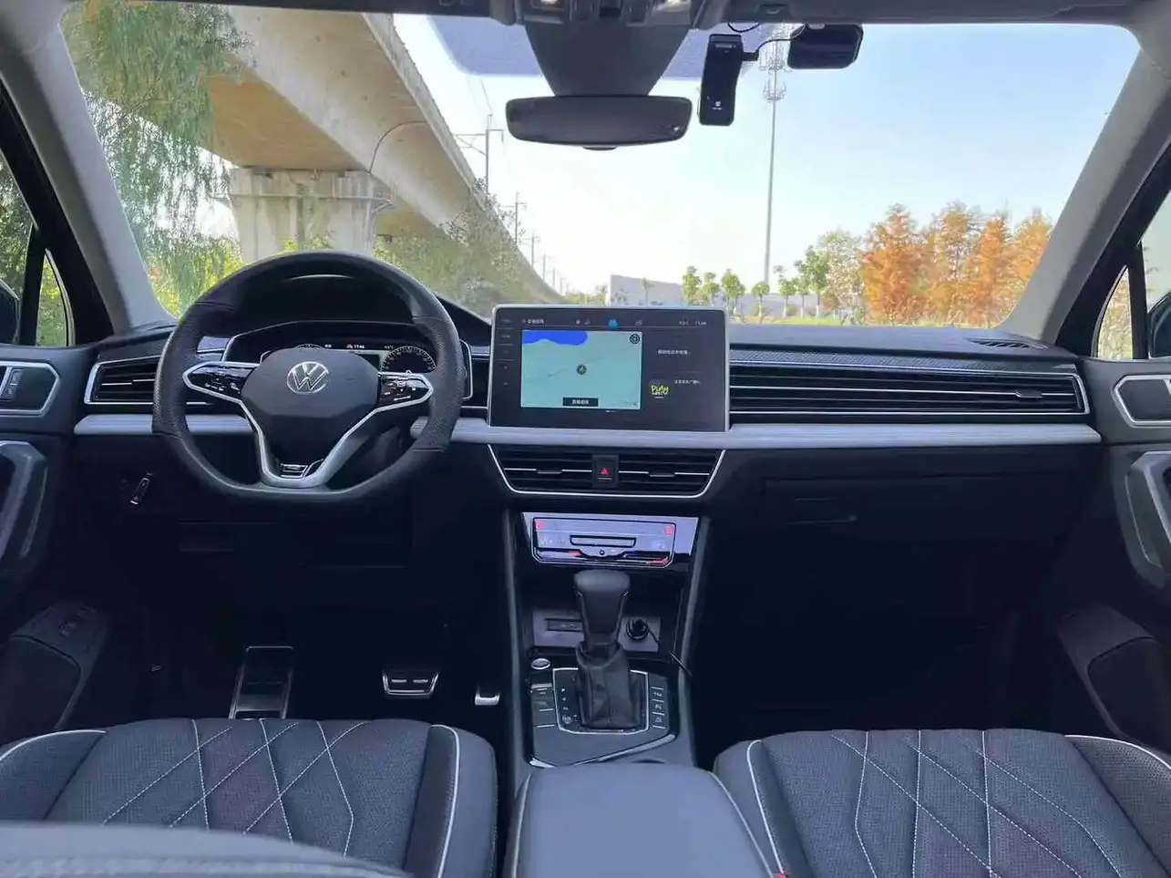 Volkswagen Tiguan L  из Китая