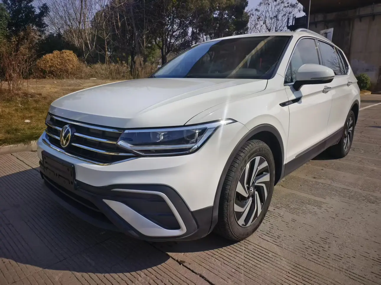 Volkswagen Tiguan L  из Китая