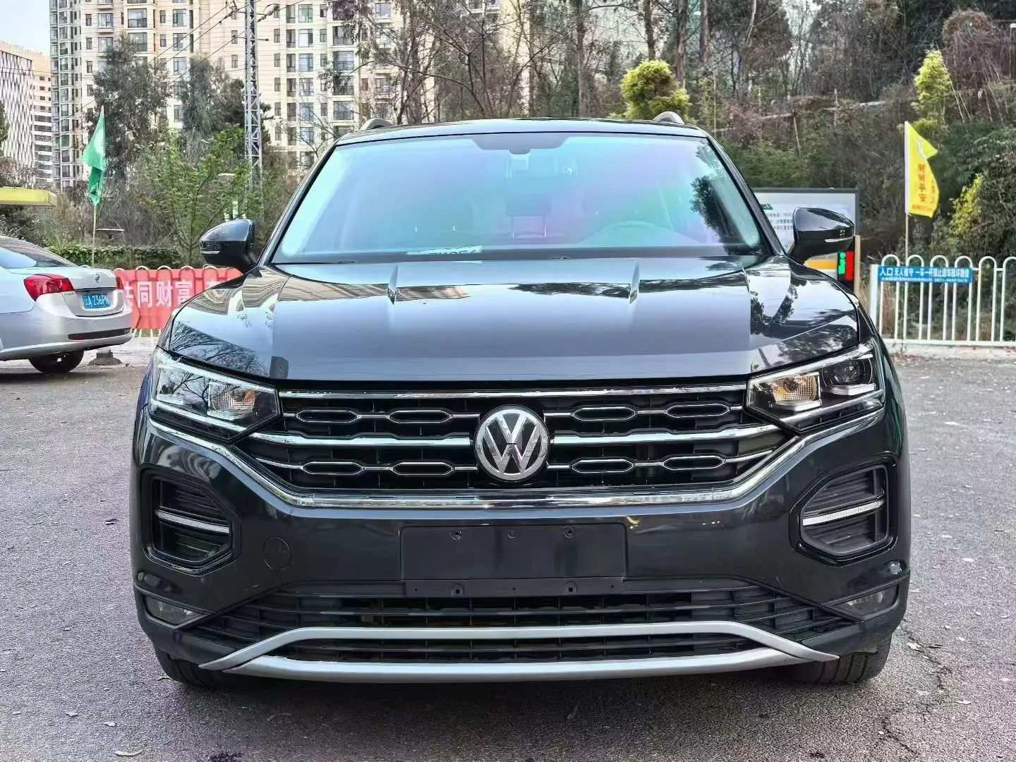 Volkswagen Tayron  из Китая