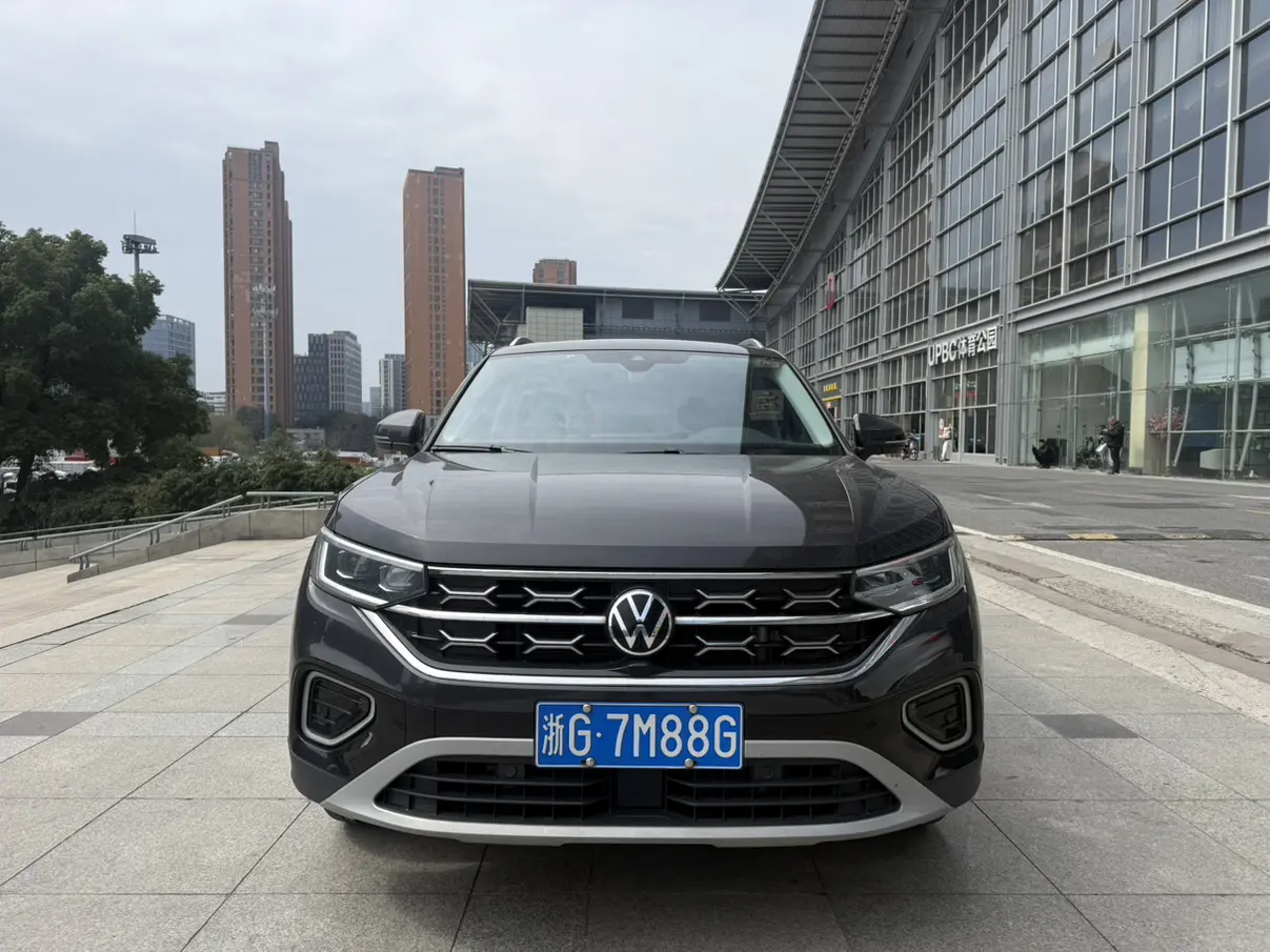 Volkswagen Tayron  из Китая