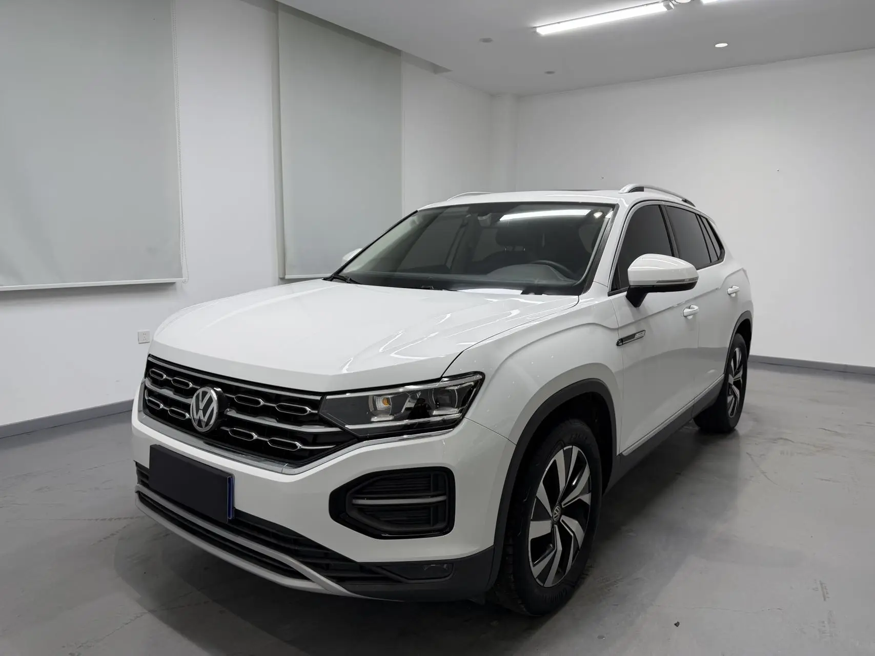 Volkswagen Tayron  из Китая