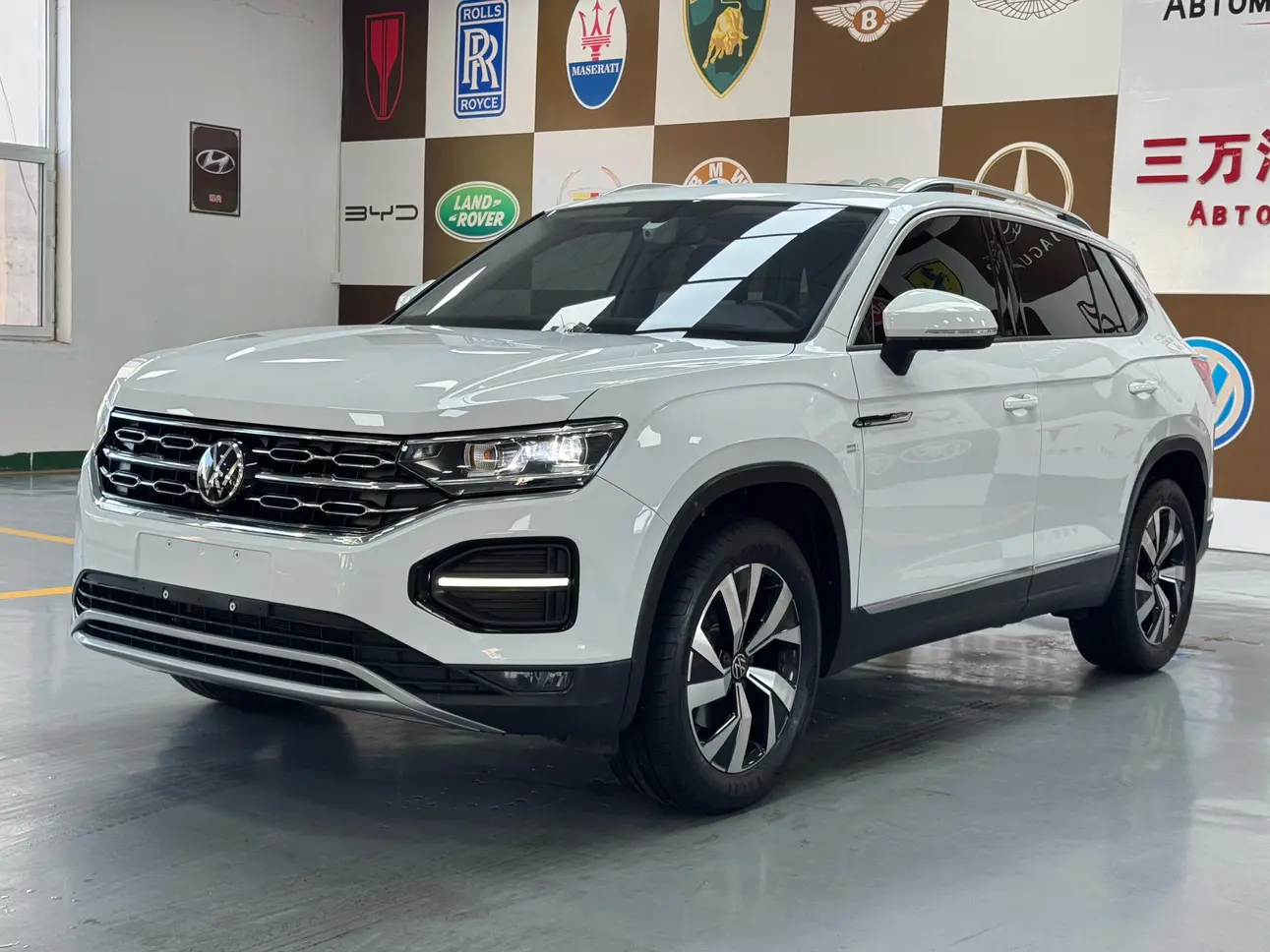Volkswagen Tayron  из Китая