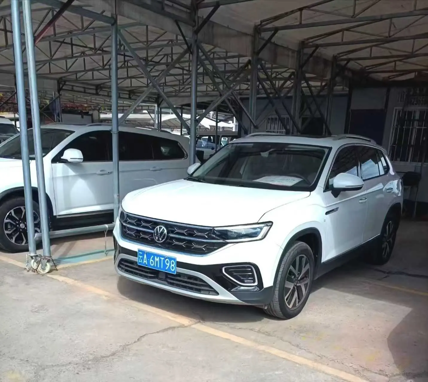 Volkswagen Tayron  из Китая